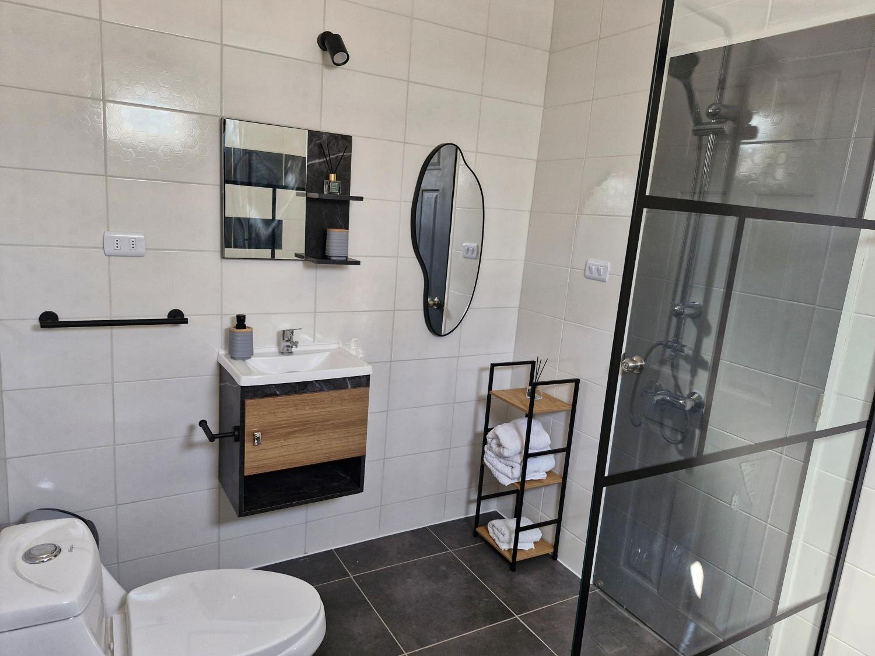 One-Bedroom House photo 2