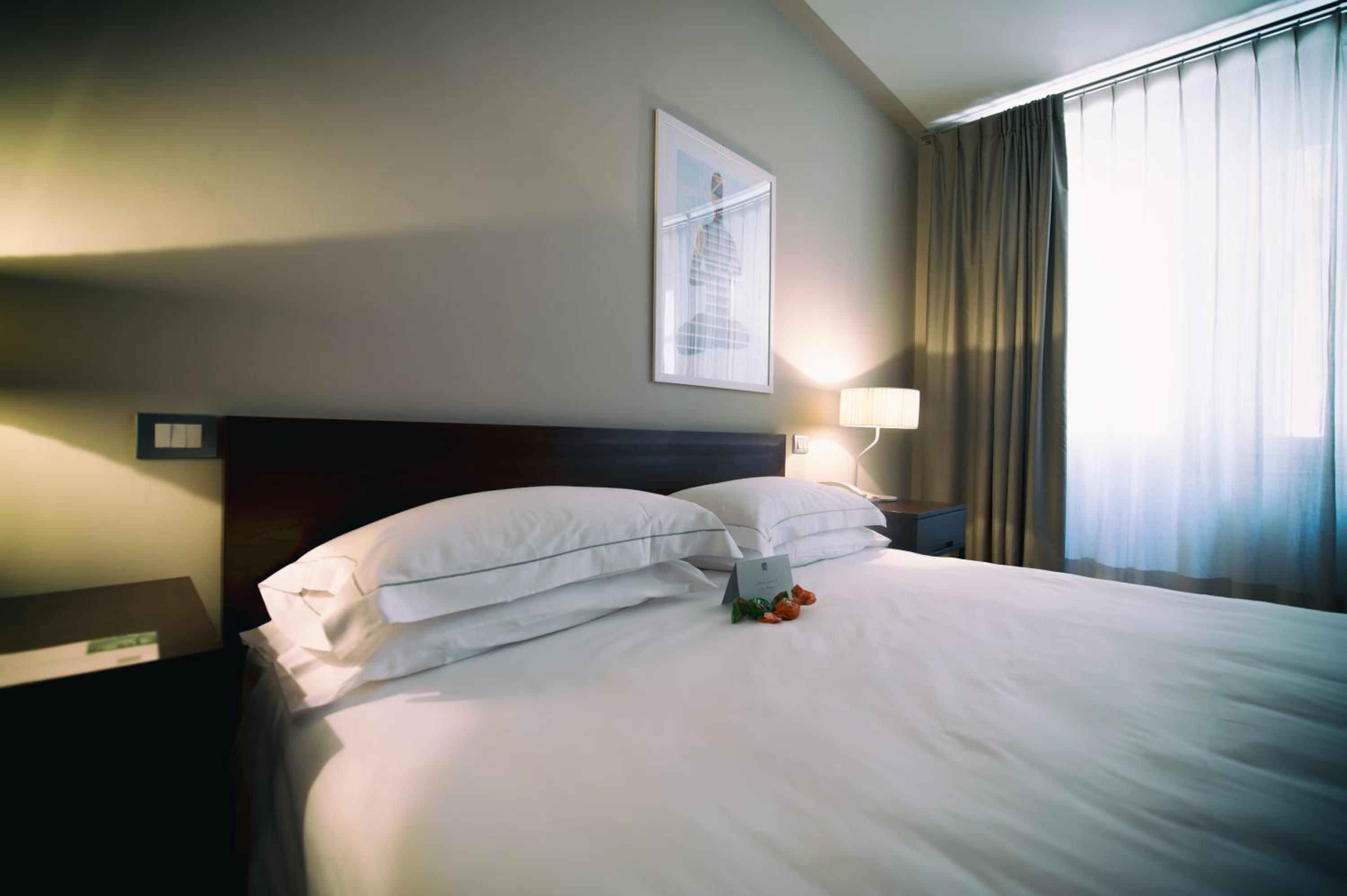 Suite - Photo 8