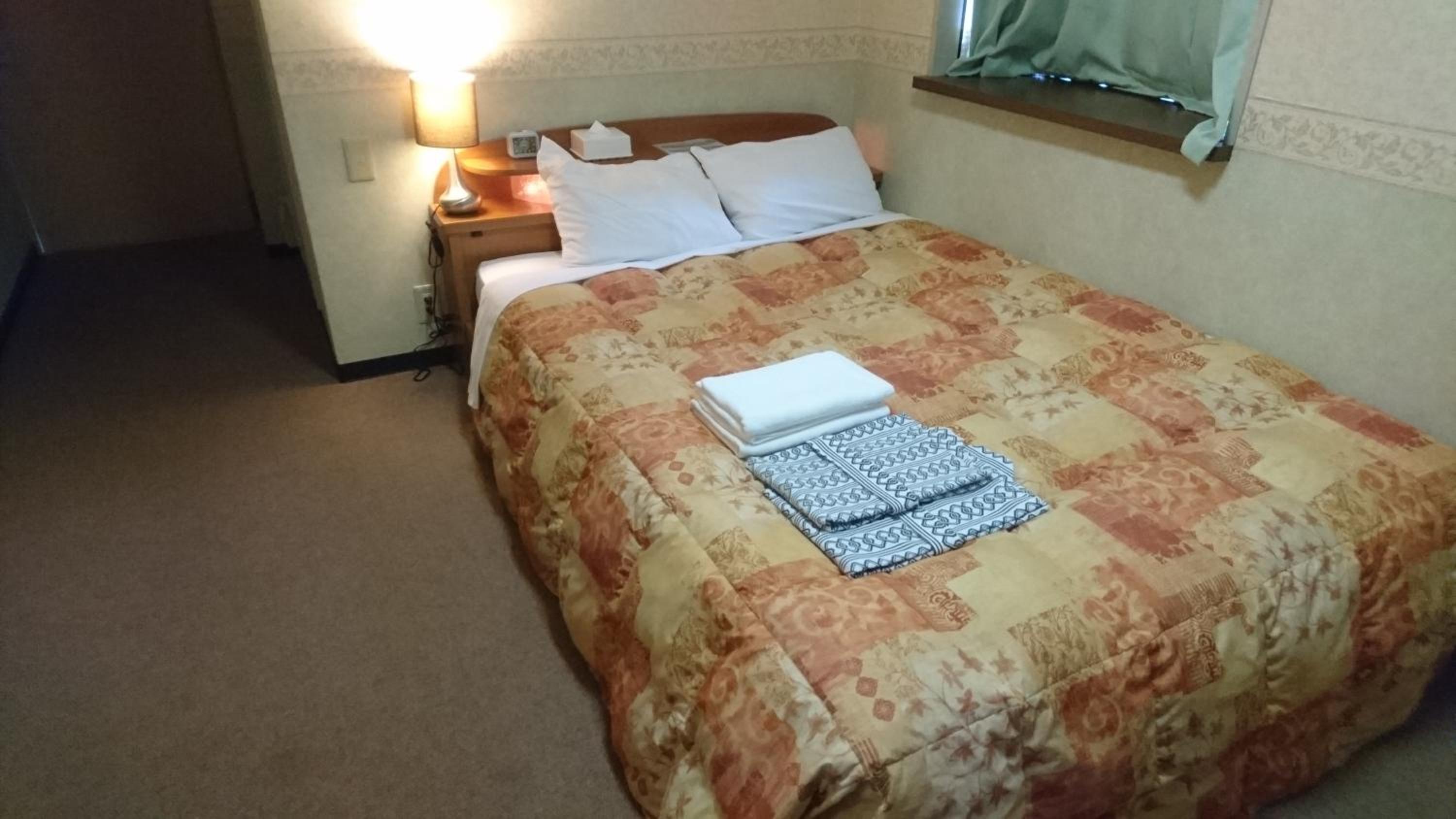 Double Room - Smoking photo 1