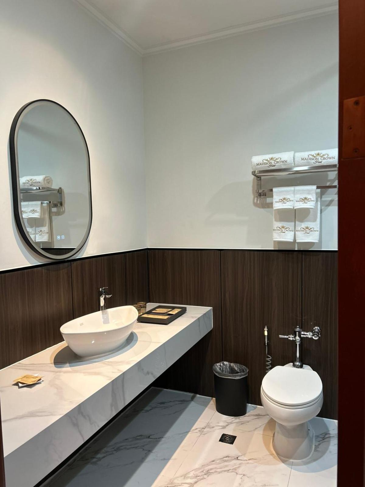 Deluxe Queen Room photo 3