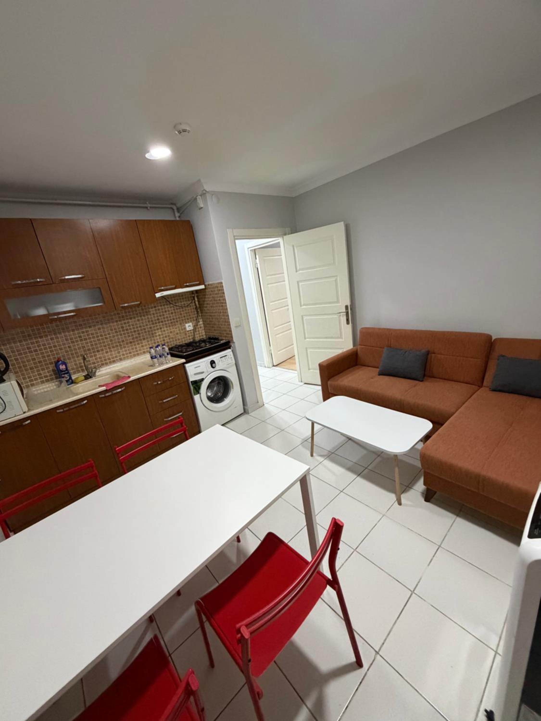 One-Bedroom Deluxe Apartment photo 3