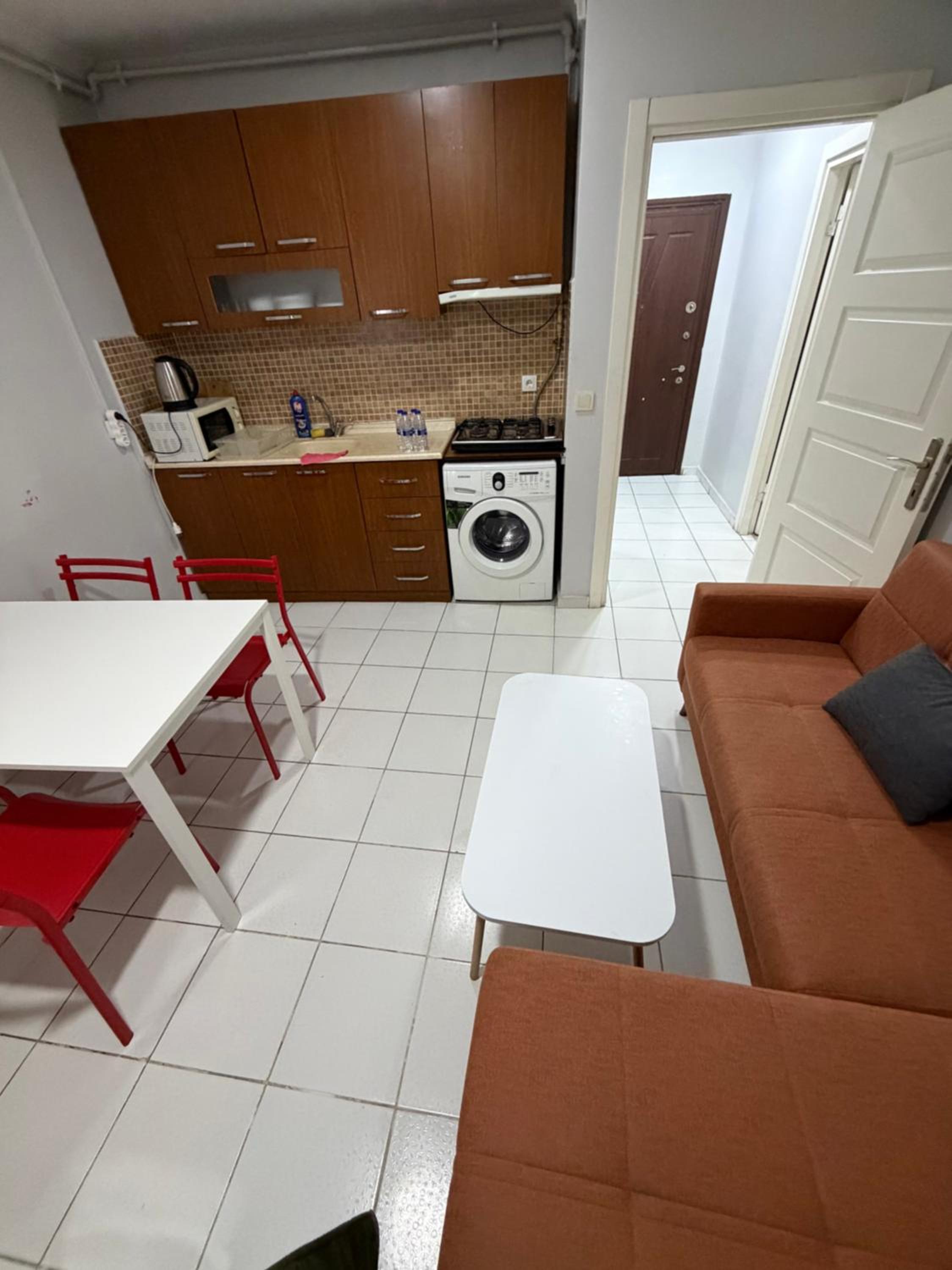One-Bedroom Deluxe Apartment photo 2