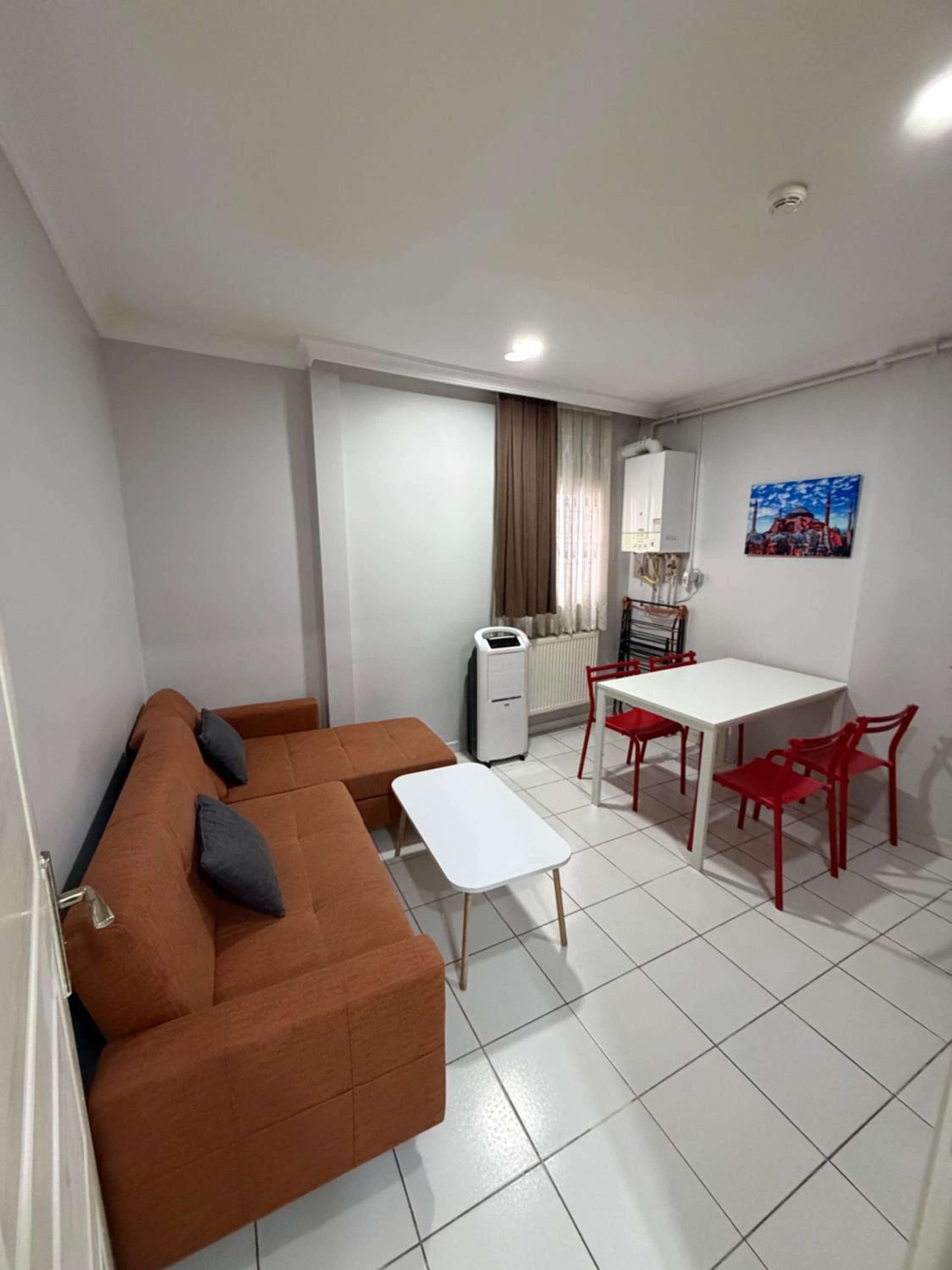 One-Bedroom Deluxe Apartment photo 1