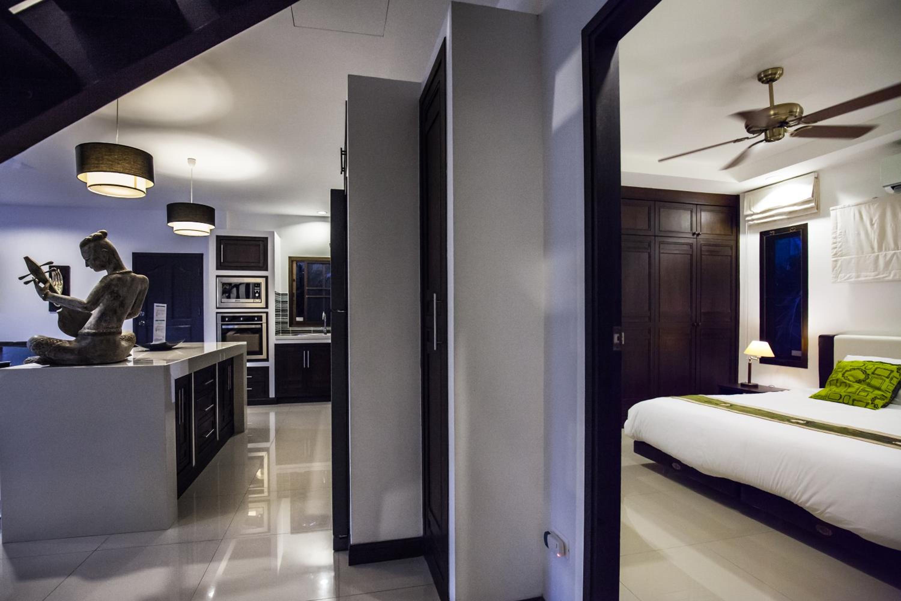 Villa photo 1