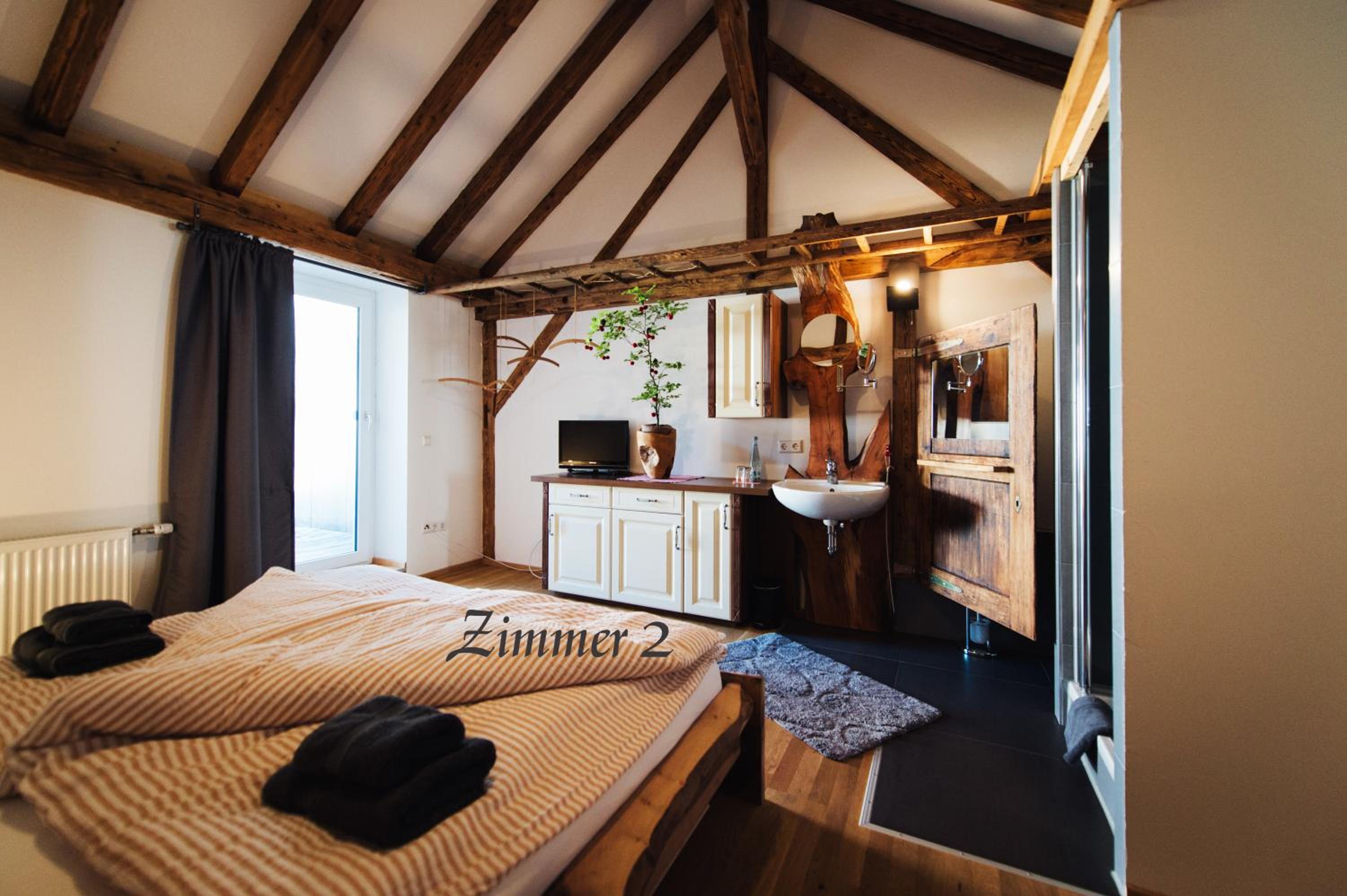 Double Room - Photo 2