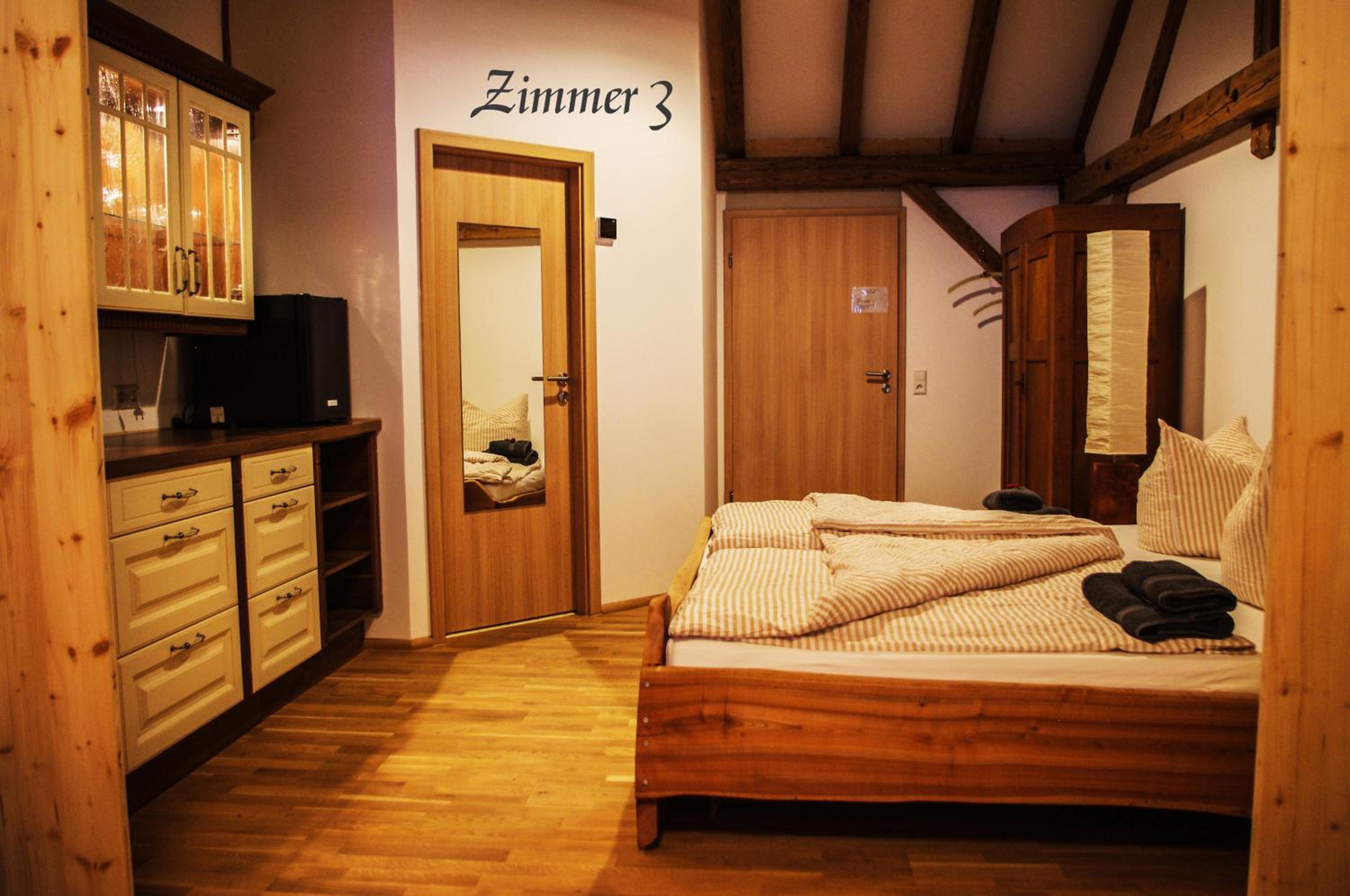 Deluxe Double Studio - Photo 5