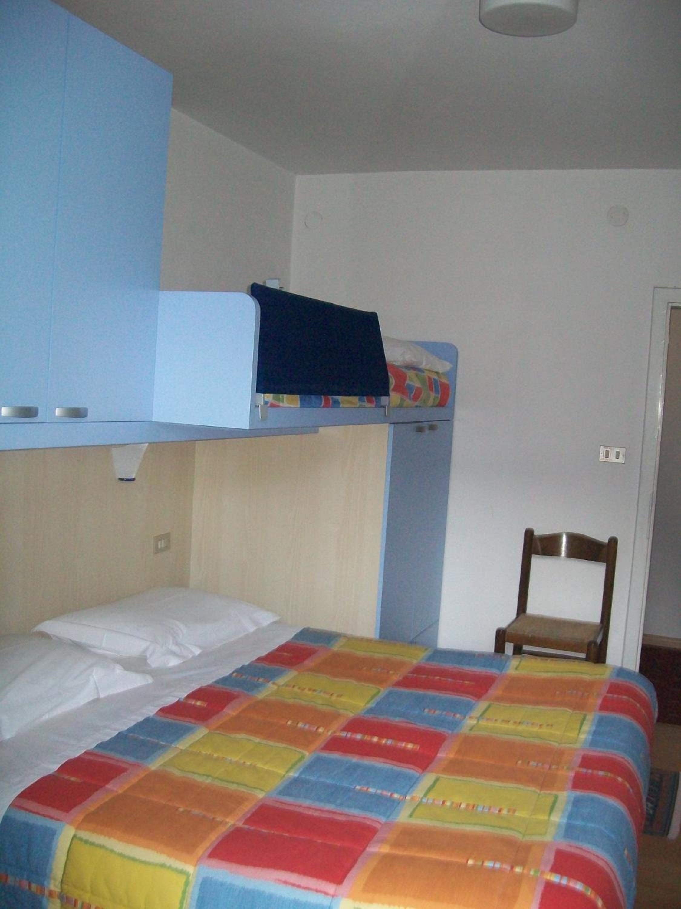 Double Room with Private External Bathroom - Annex photo 1