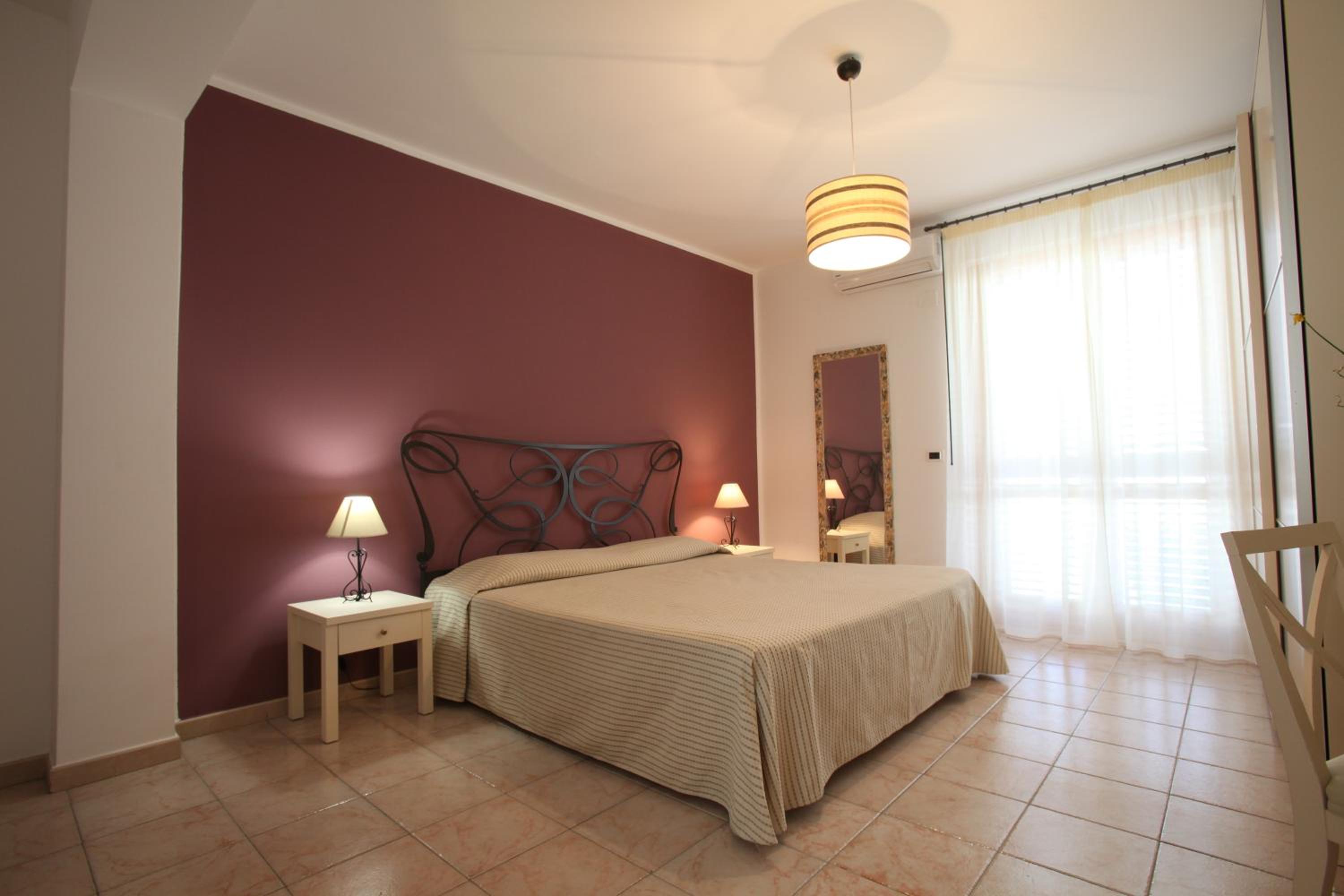 Triple Room with Sea Side View - Photo 4
