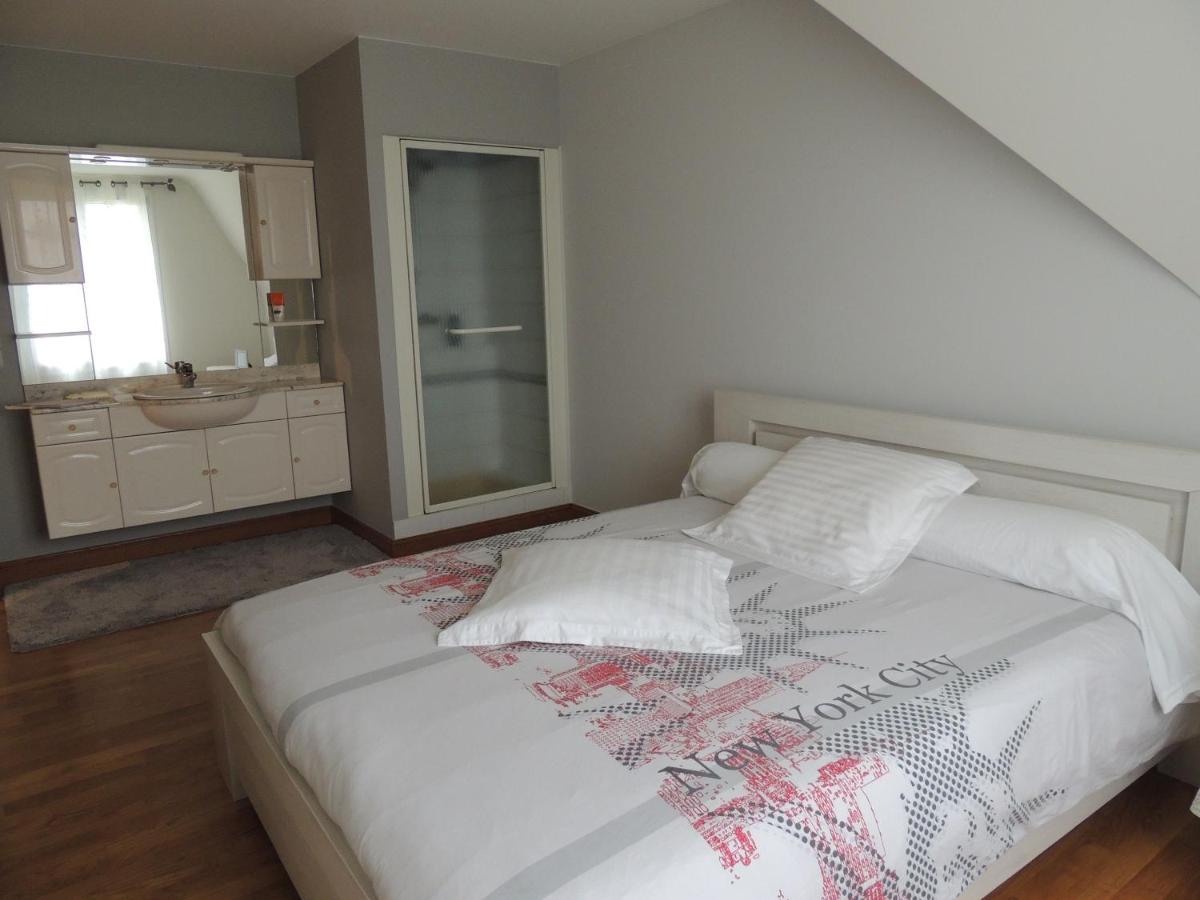 Double Room with Private Bathroom photo 3