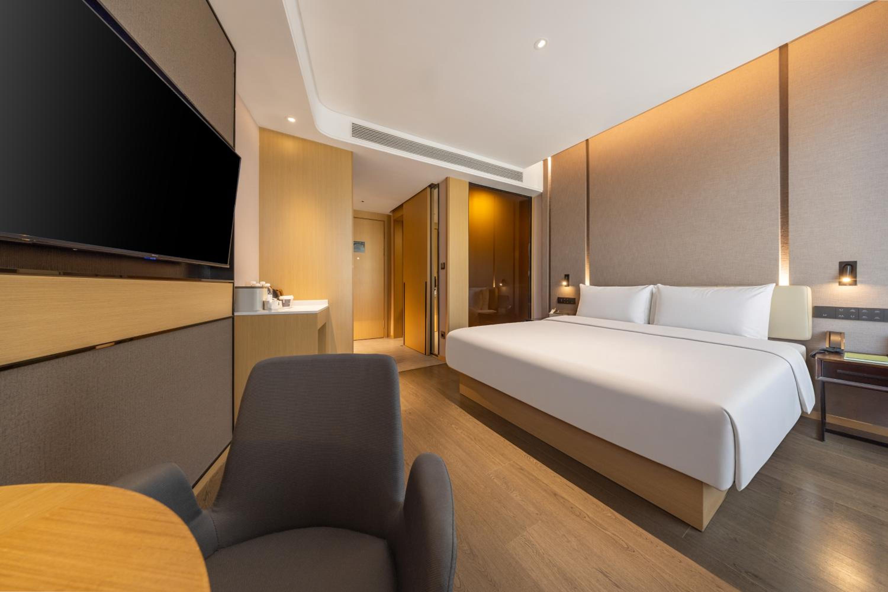 Executive Queen Room
