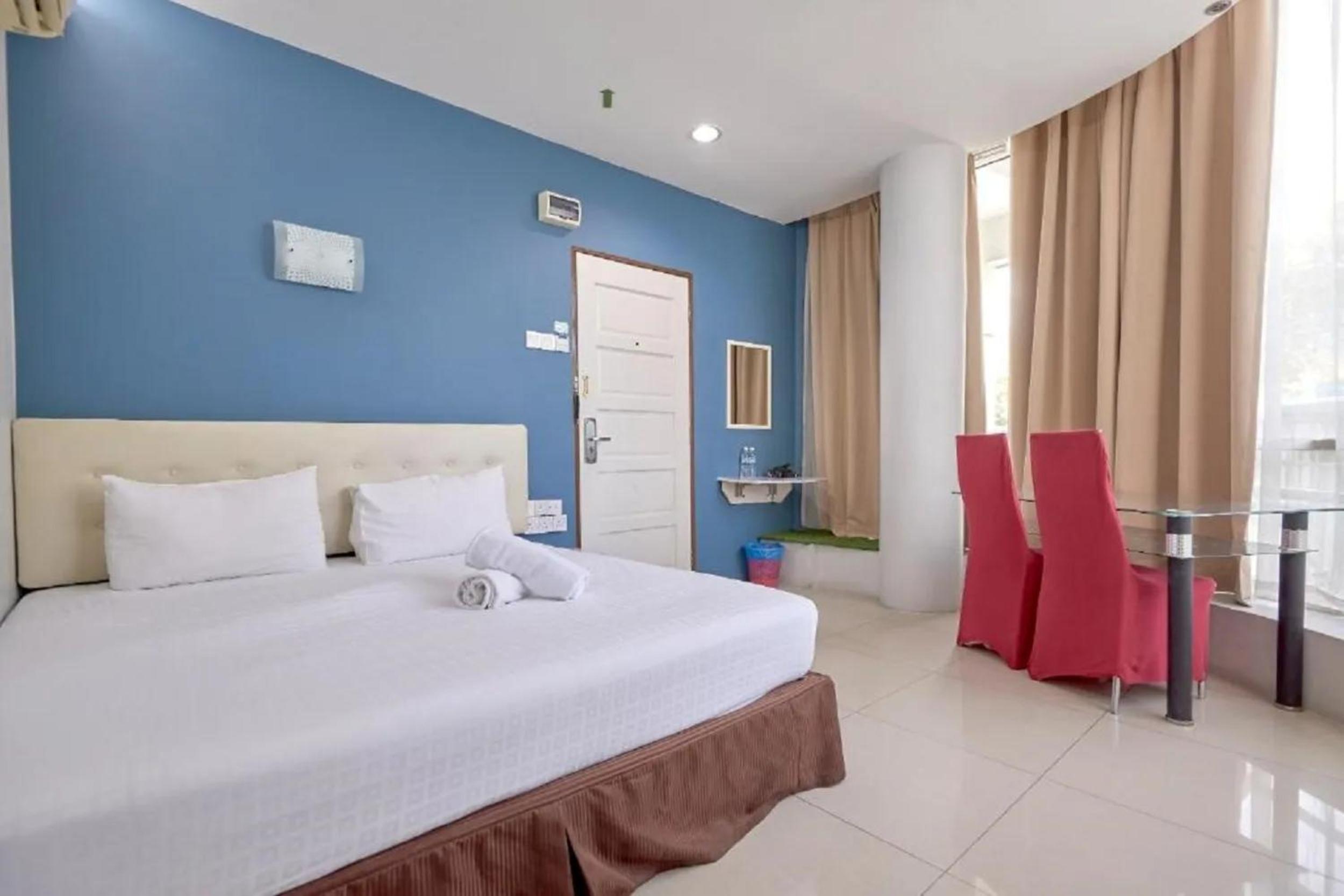 Deluxe King Room photo 3