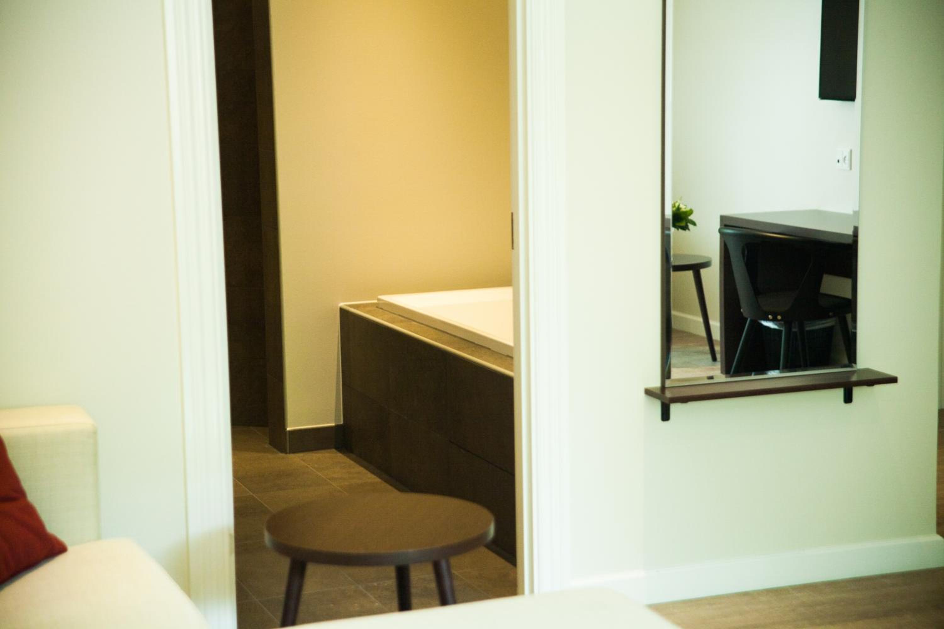 Superior Double Room with Bath - Photo 3