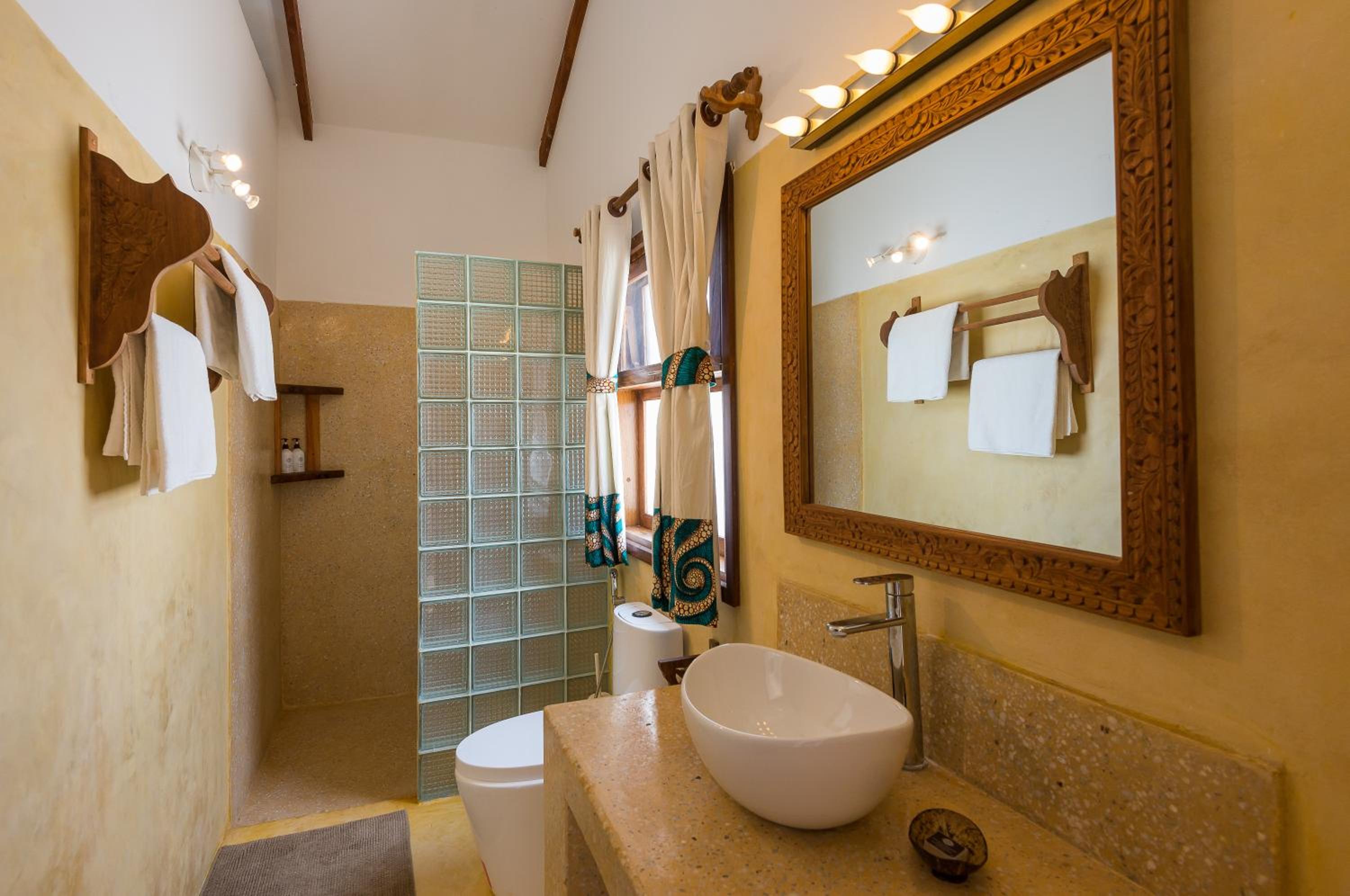 Double Room with Balcony and Sea View photo 2