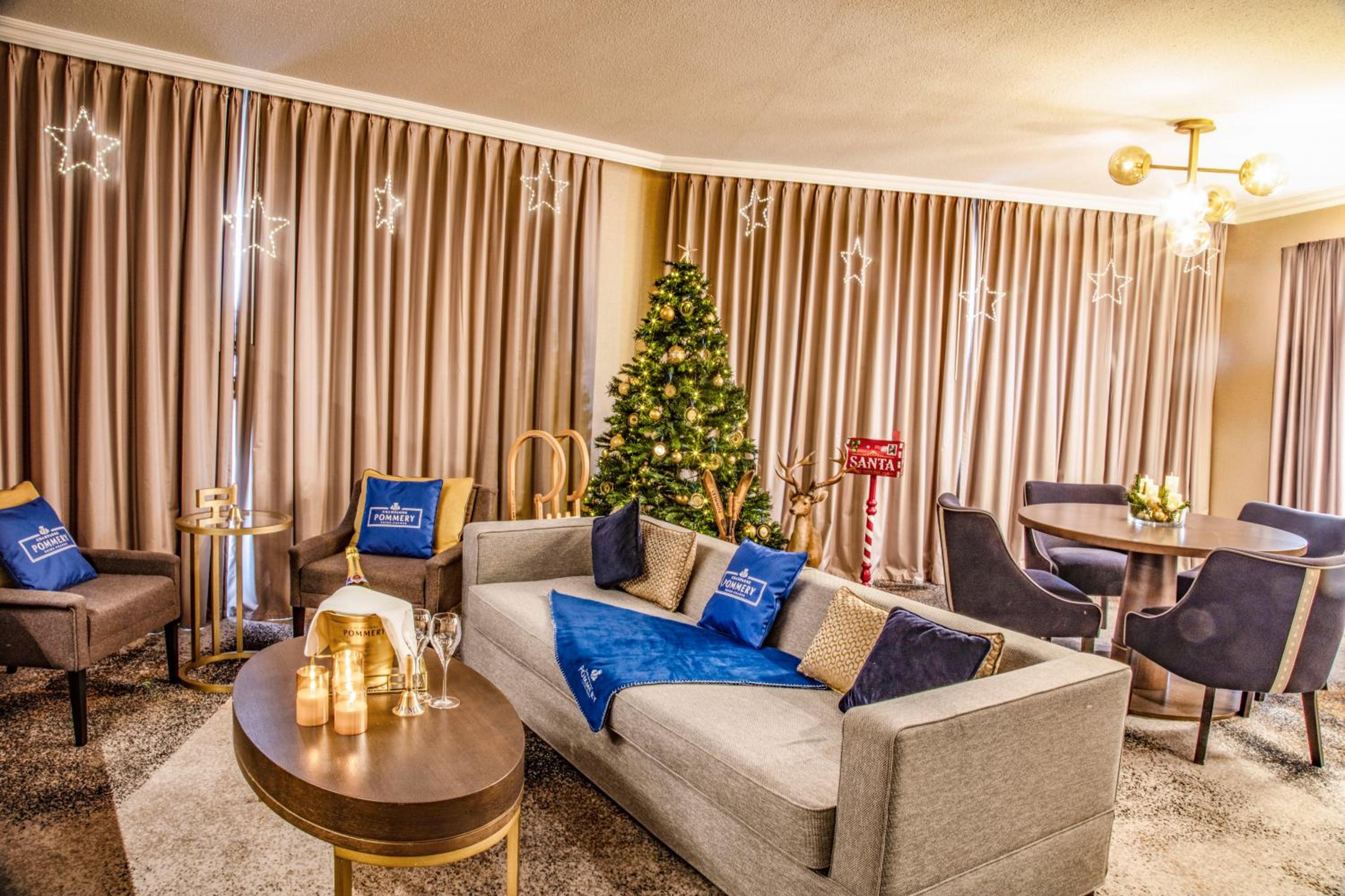 Pommery Christmas Themed Suite