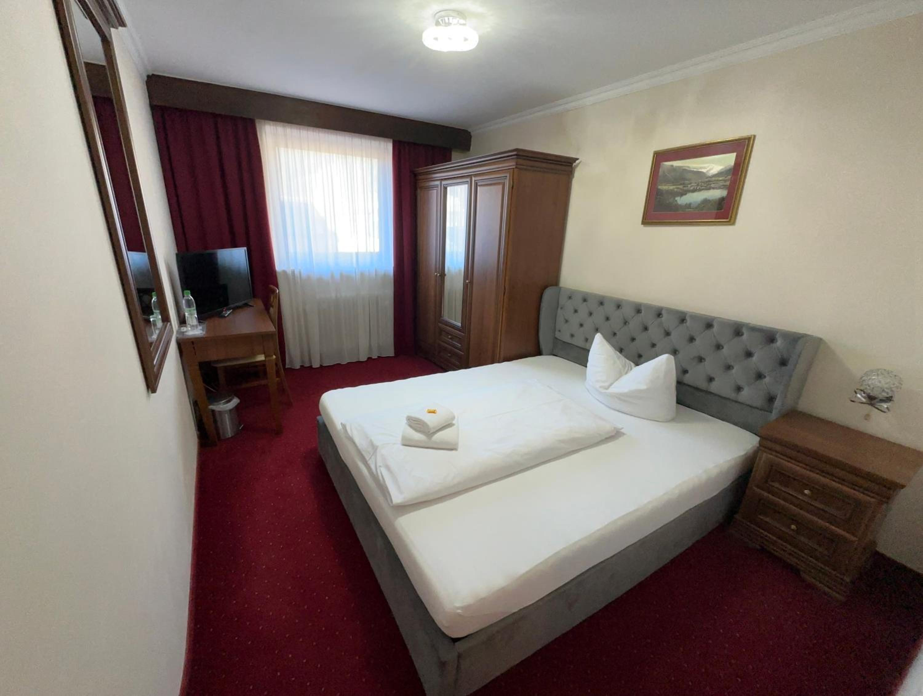 Single Room photo 3