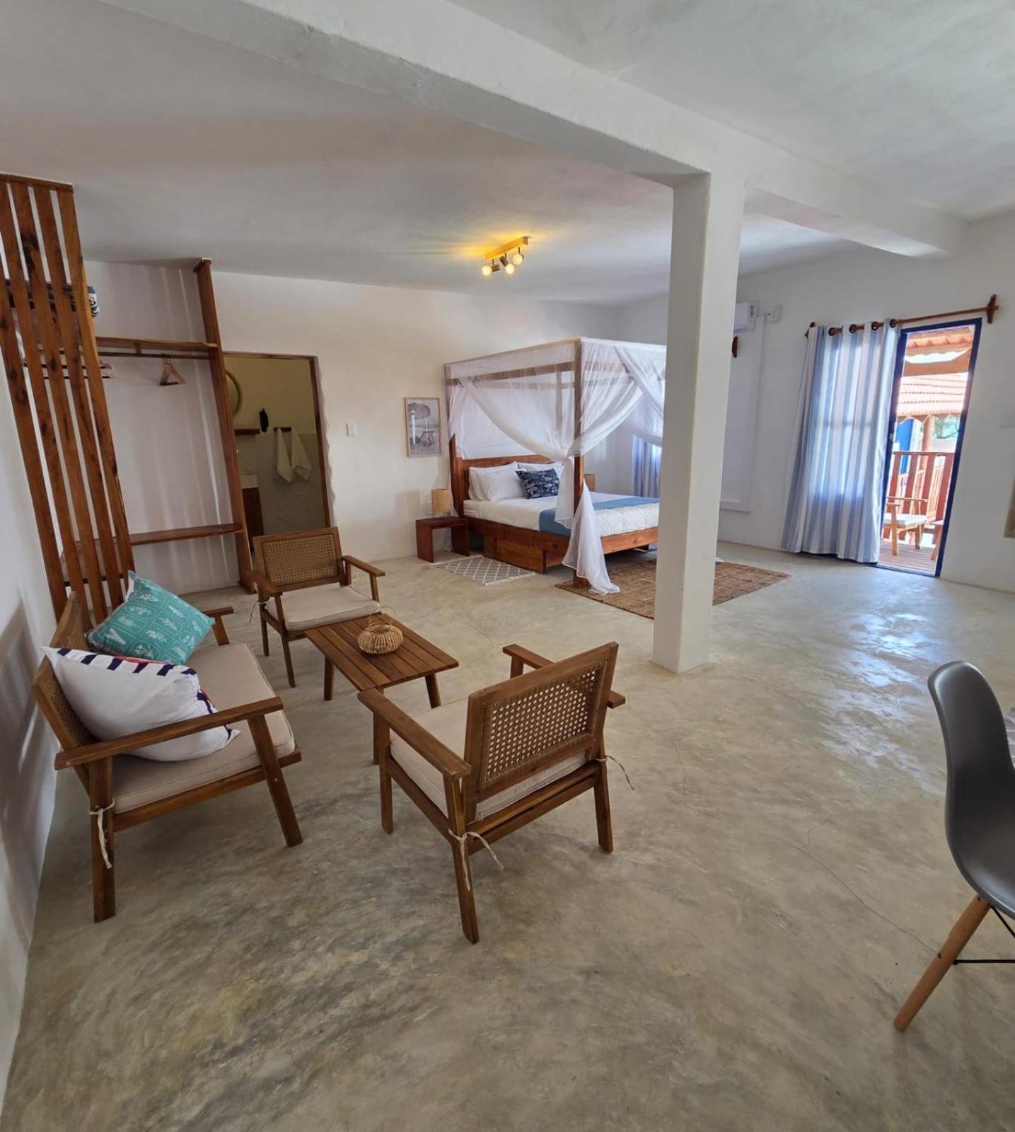 Quadruple Room with Balcony photo 2