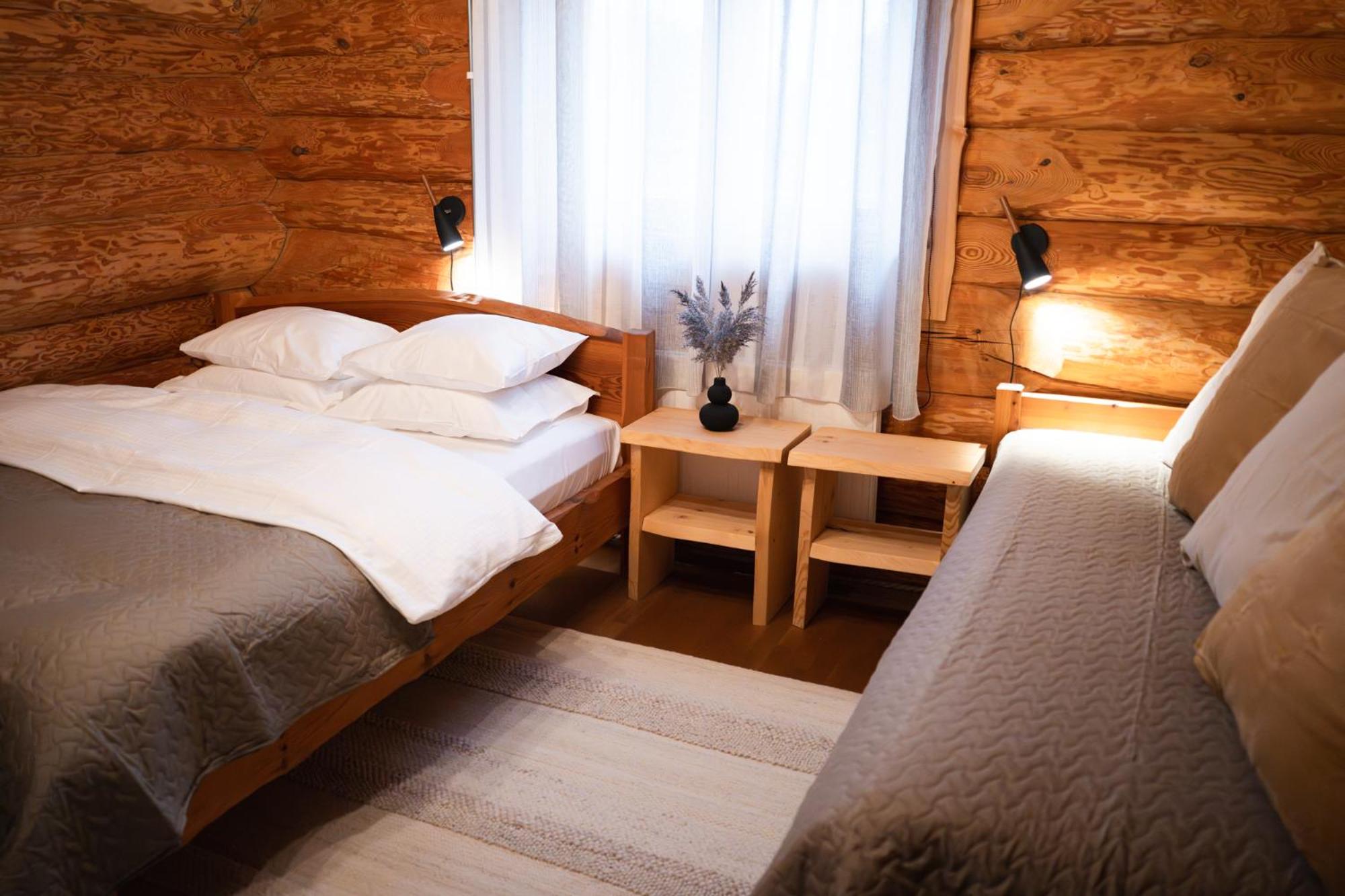 Triple Room with Private Bathroom photo 3