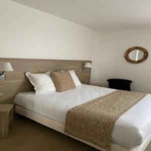 Family Room - Photo 1
