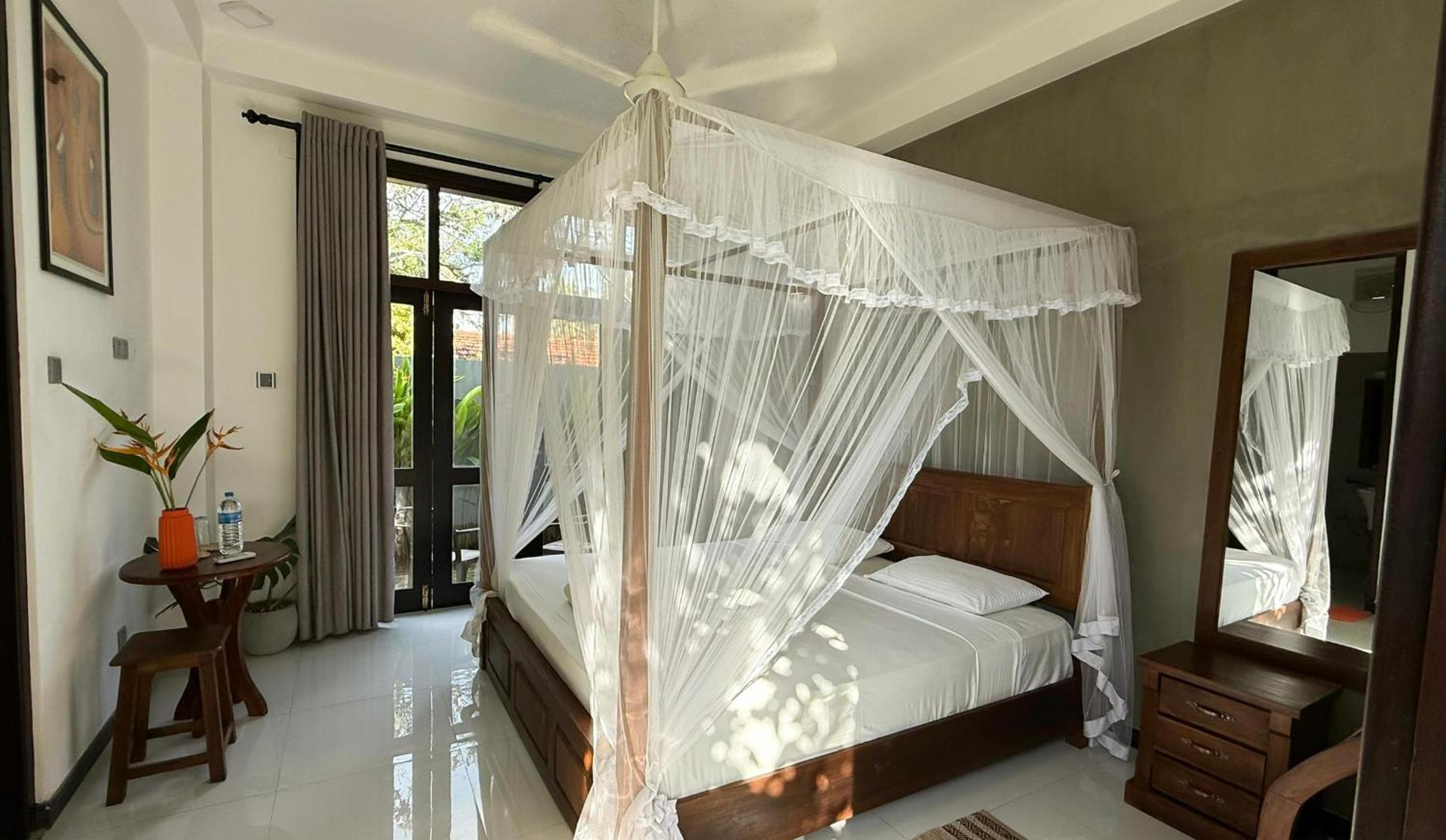 King Room with Pool View