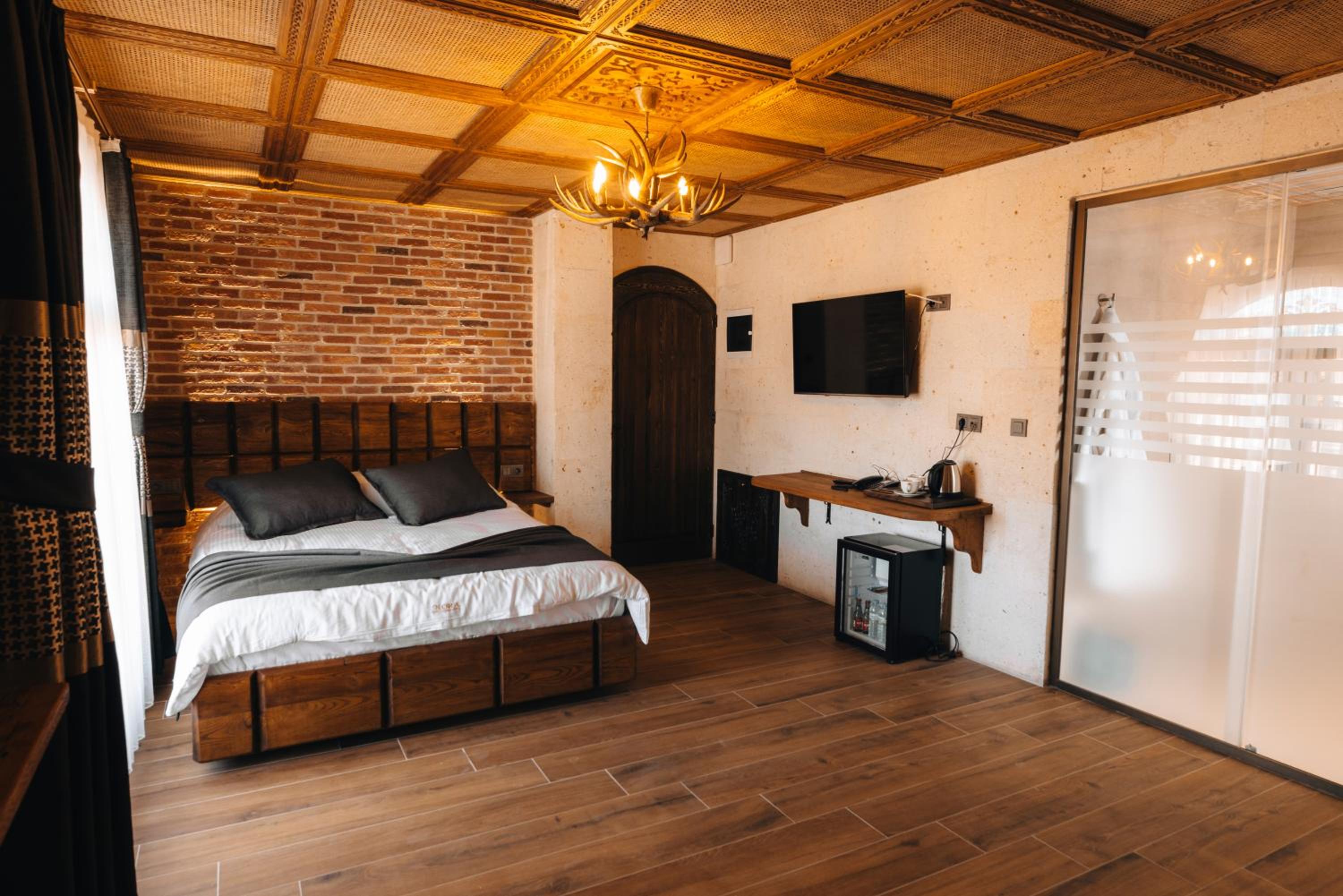 Deluxe Double Room with Bath