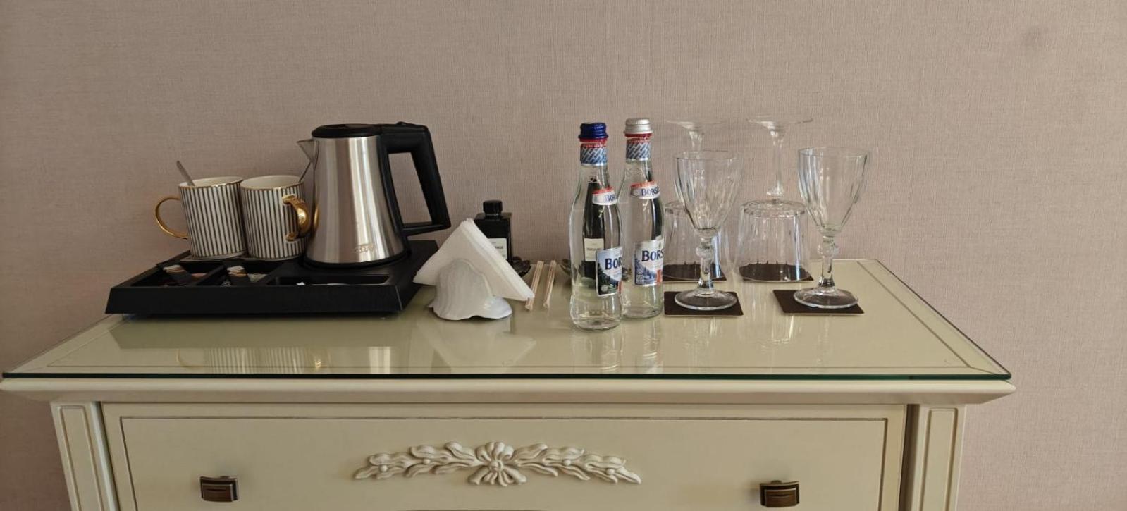Superior King Suite photo 3