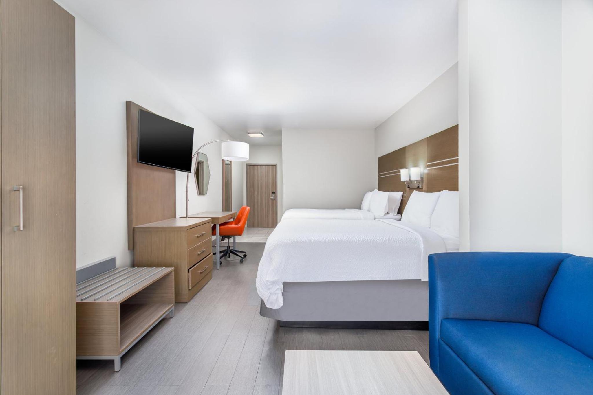 King Suite - Communication Accessible photo 1