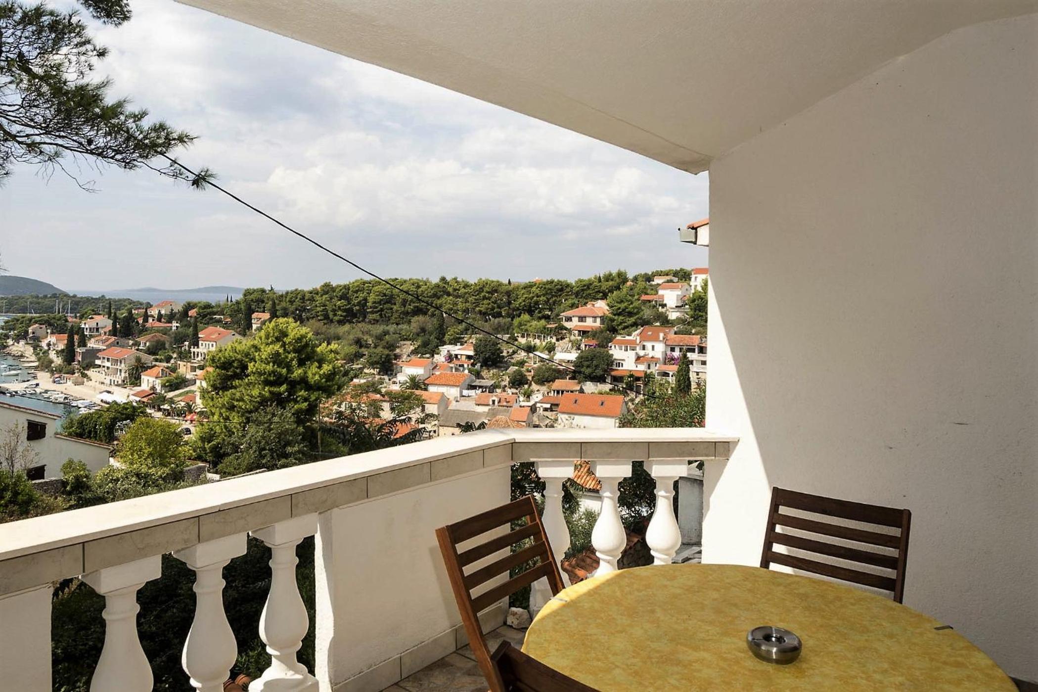 Apartment with Sea View photo 3
