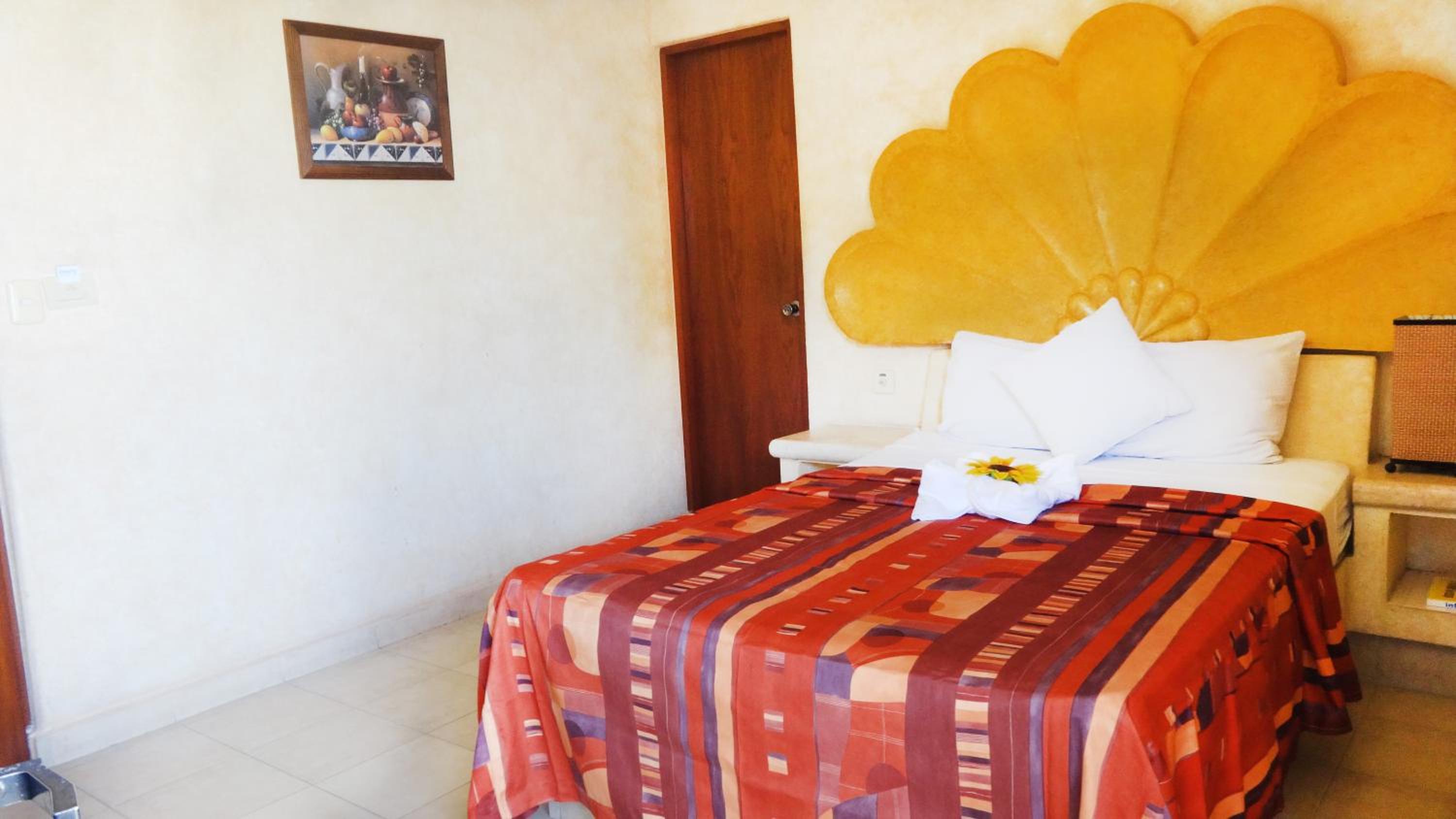 Double Room - Photo 2