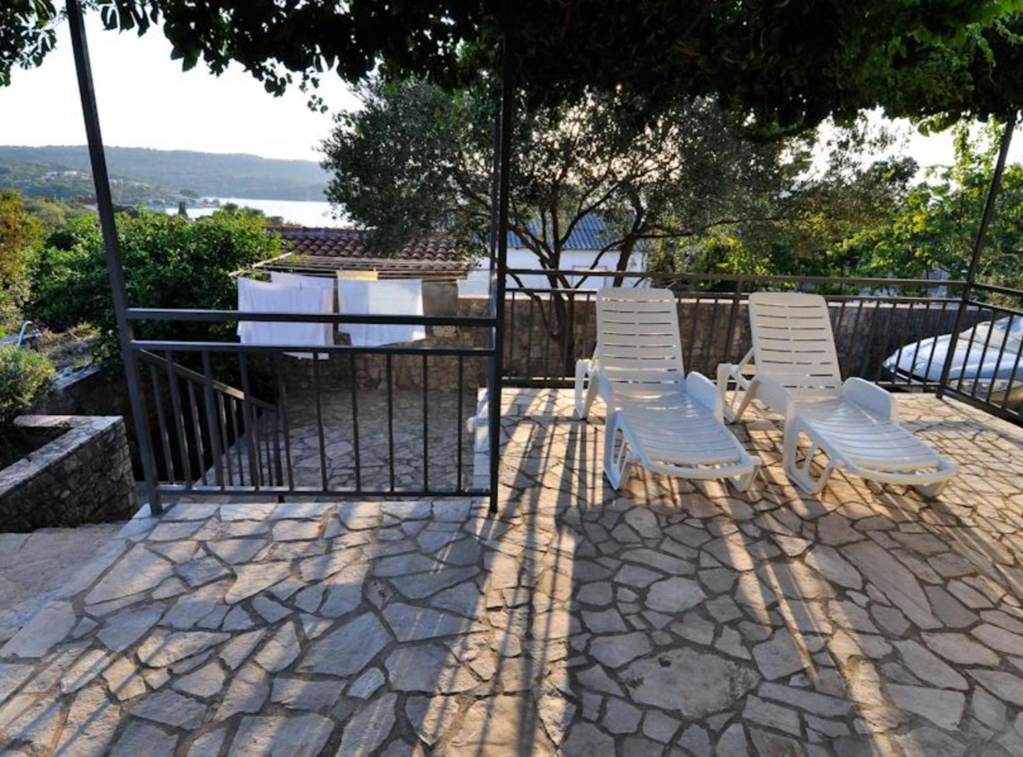Three Bedroom Apartment with Sea View