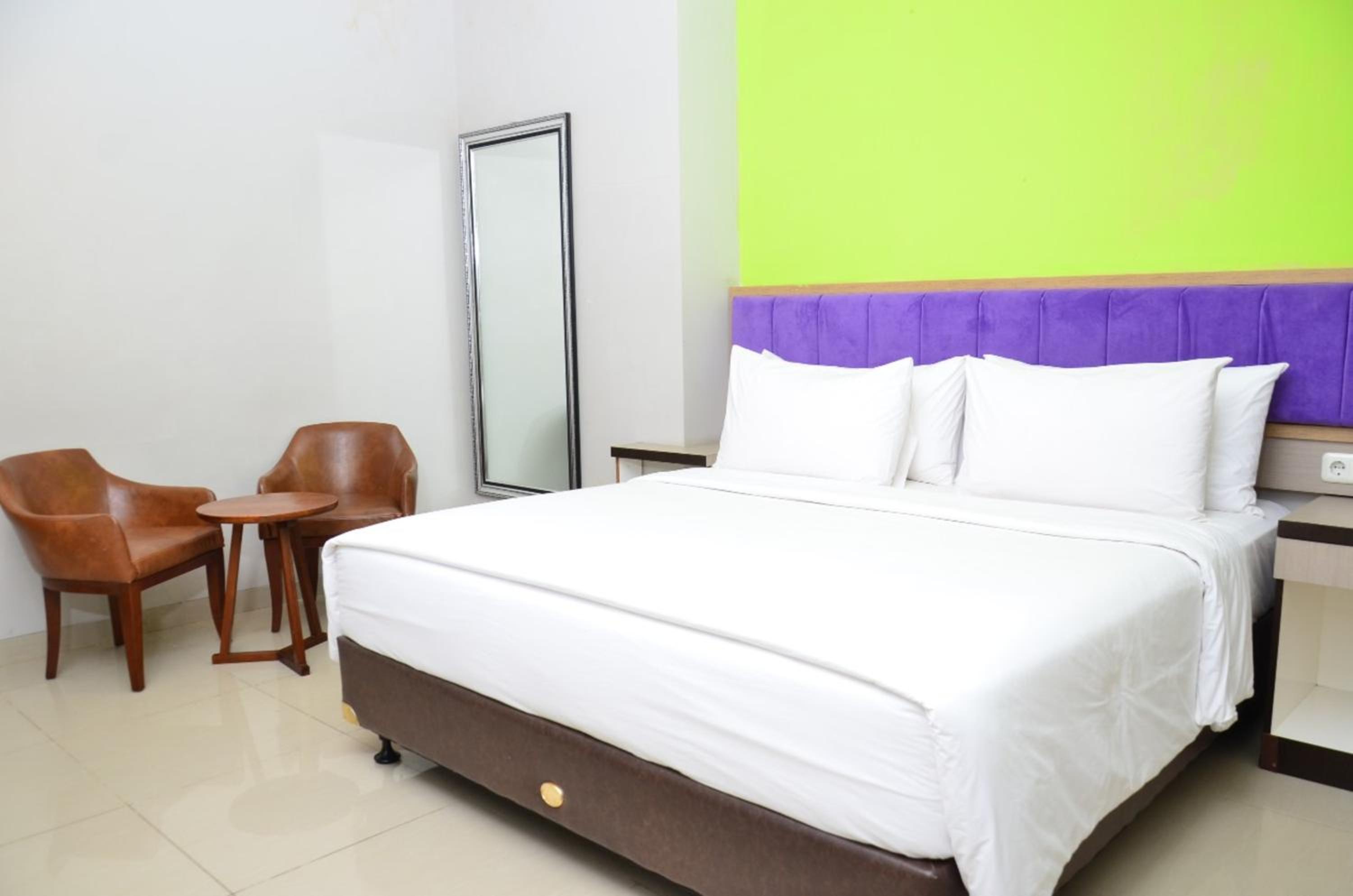 Deluxe Room - Photo 1