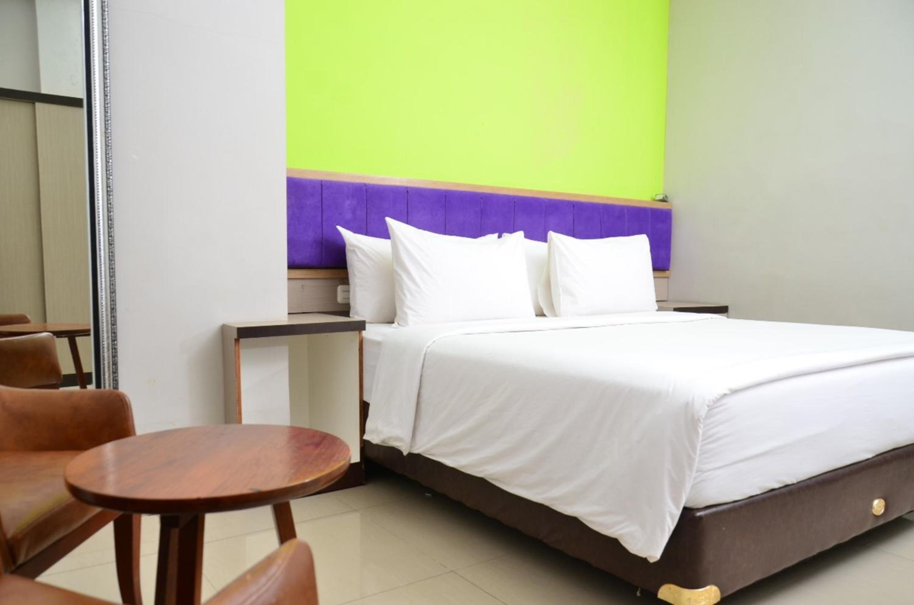 Deluxe Room - Photo 3