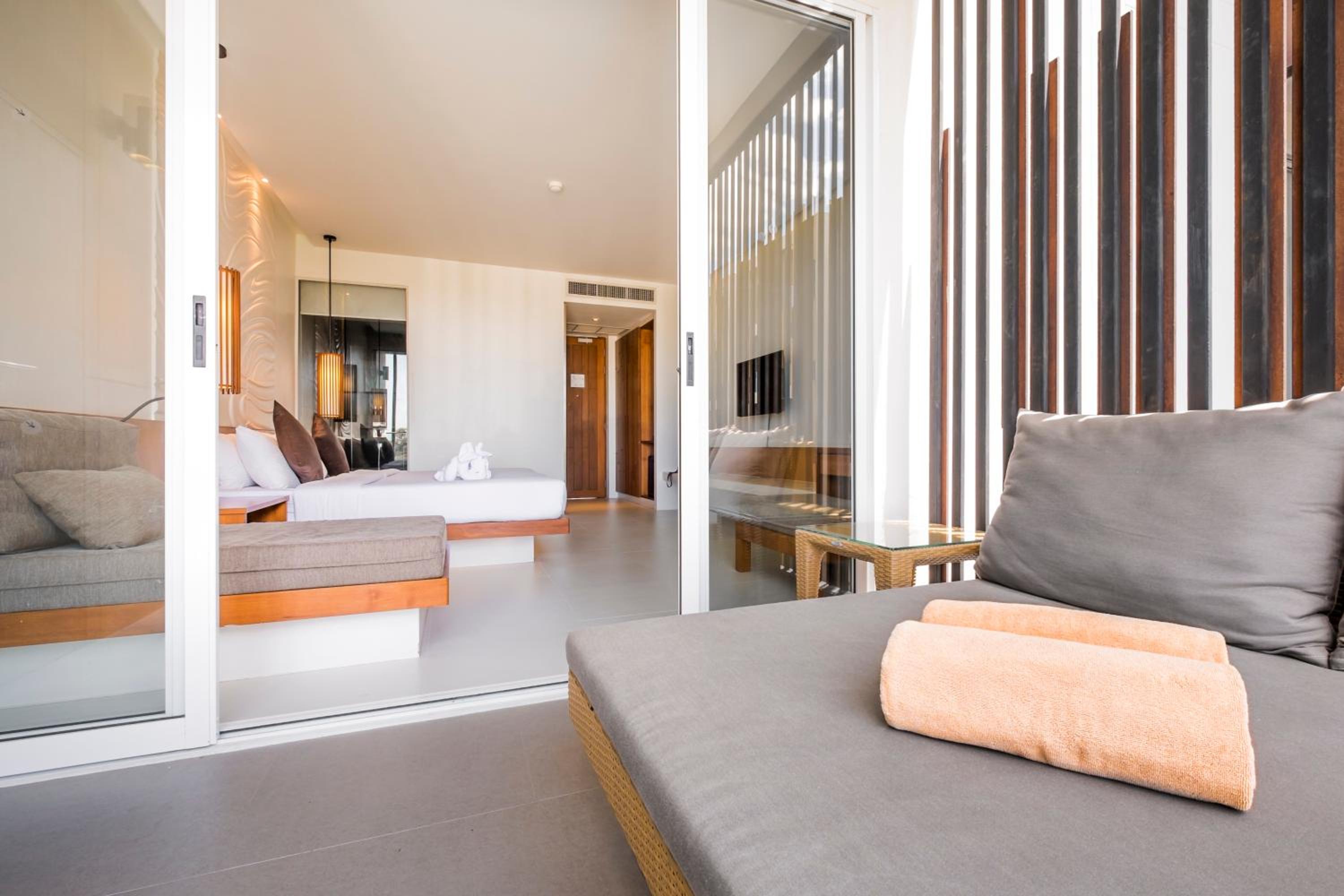 Deluxe Double or Twin Room - Photo 8