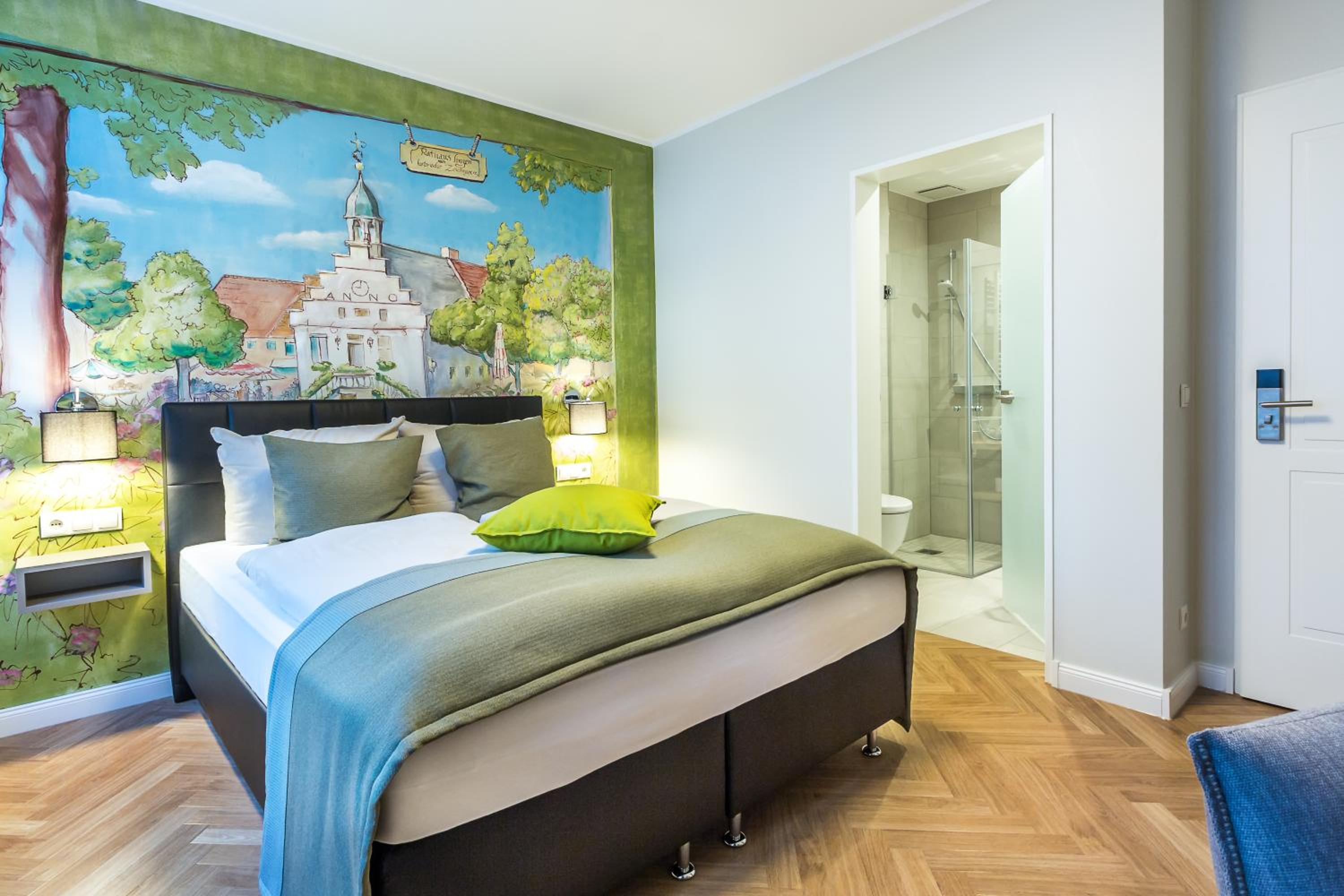 Large Single Room