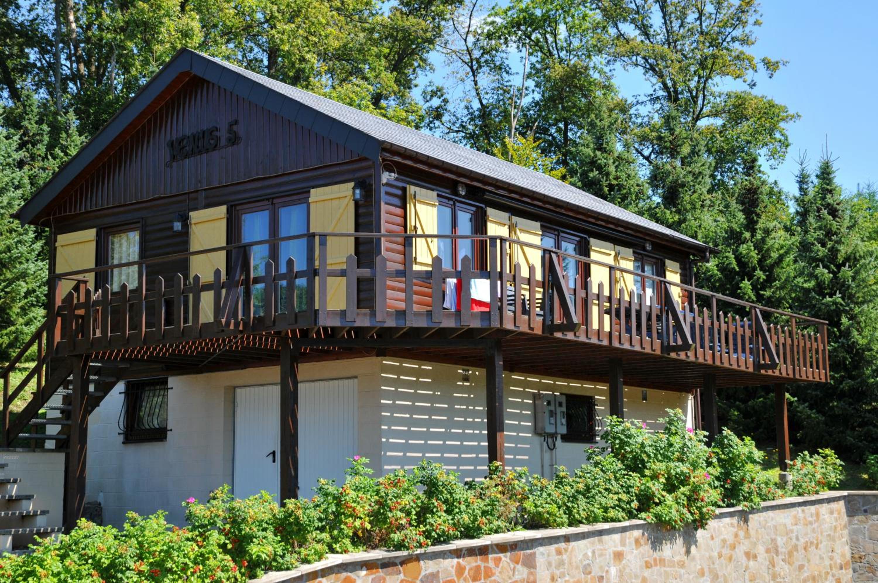 Four-Bedroom House photo 2