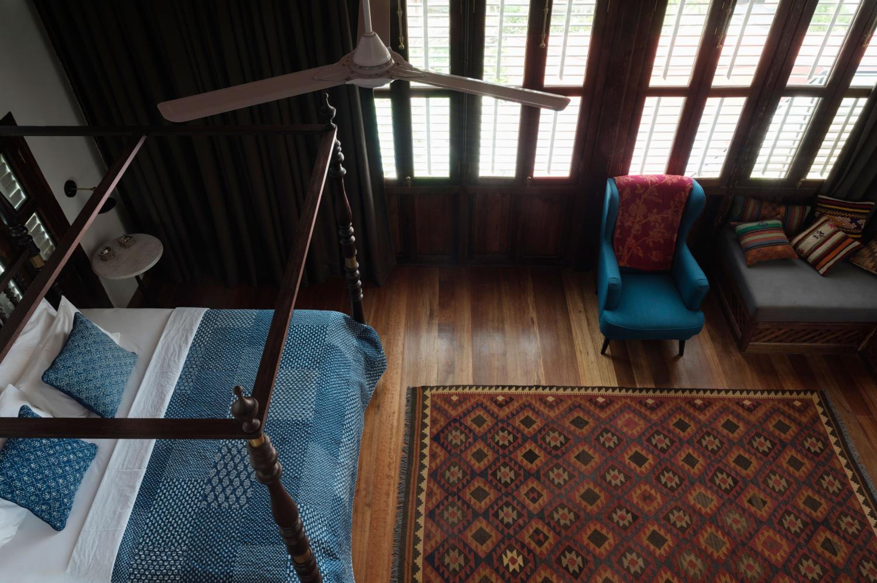 Mansion Suite thumbnail 5