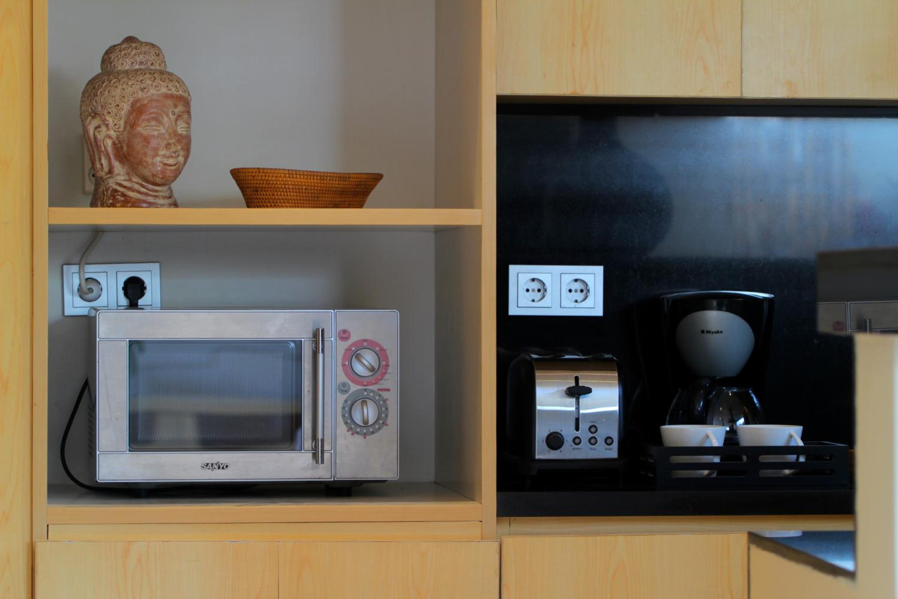 Three-Bedroom Villa - Photo 10