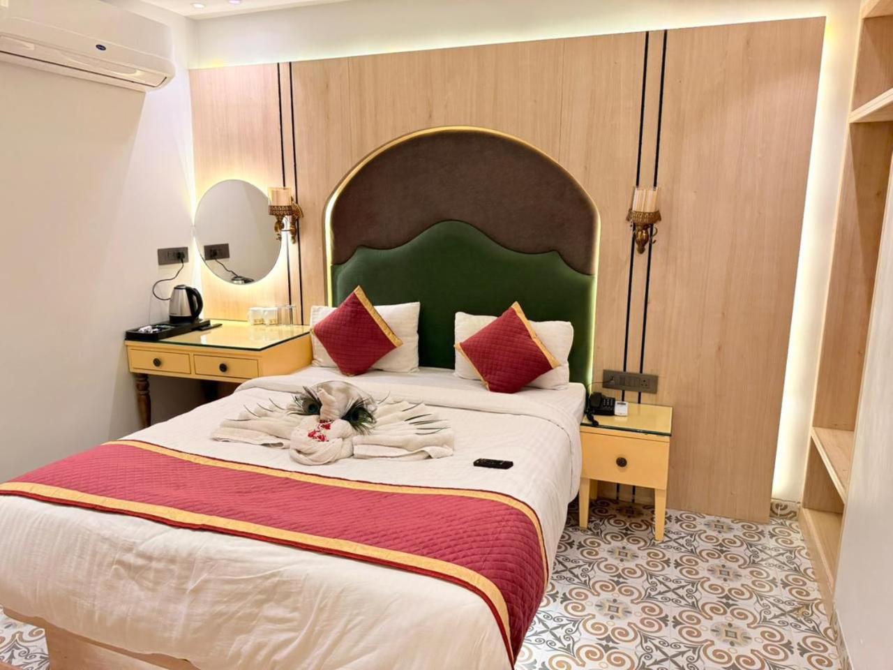 Budget Double Room - Photo 1