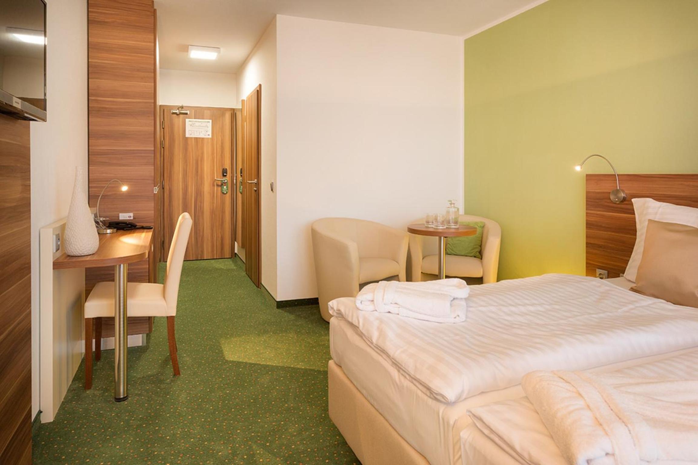 Double Room - Photo 1