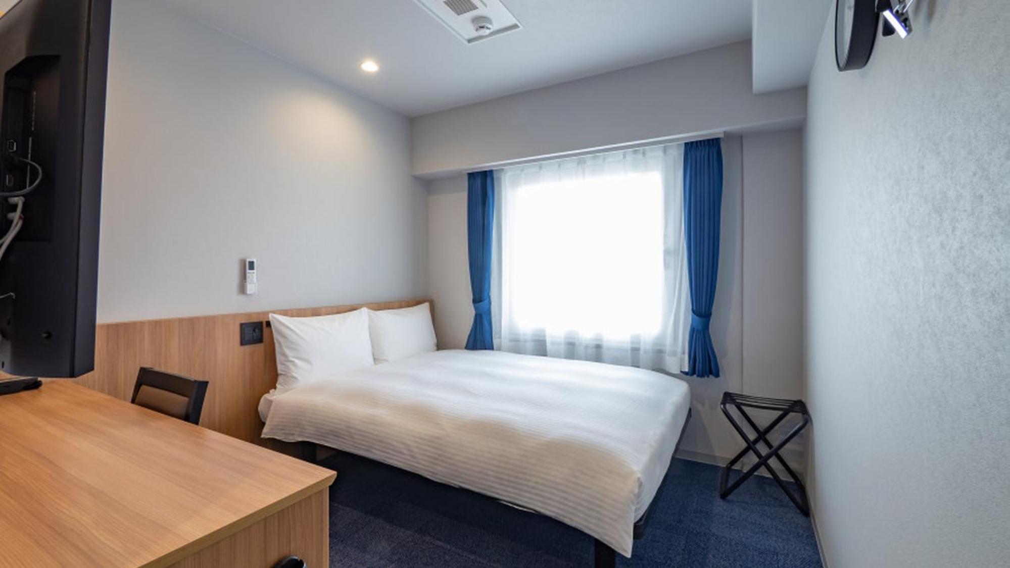 Double Room - Smoking photo 1