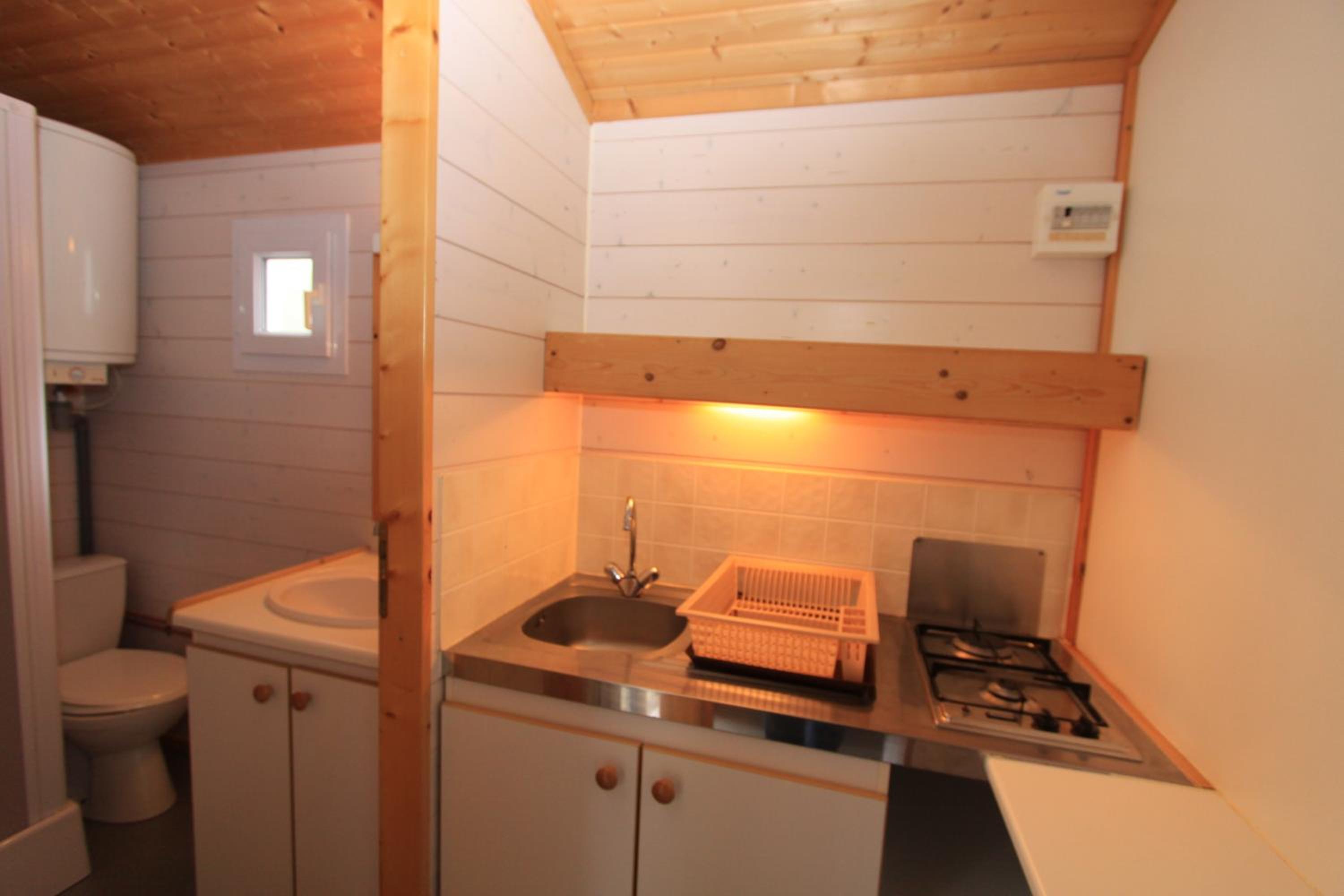 One-Bedroom Chalet (2 Adults) without air conditioning photo 2