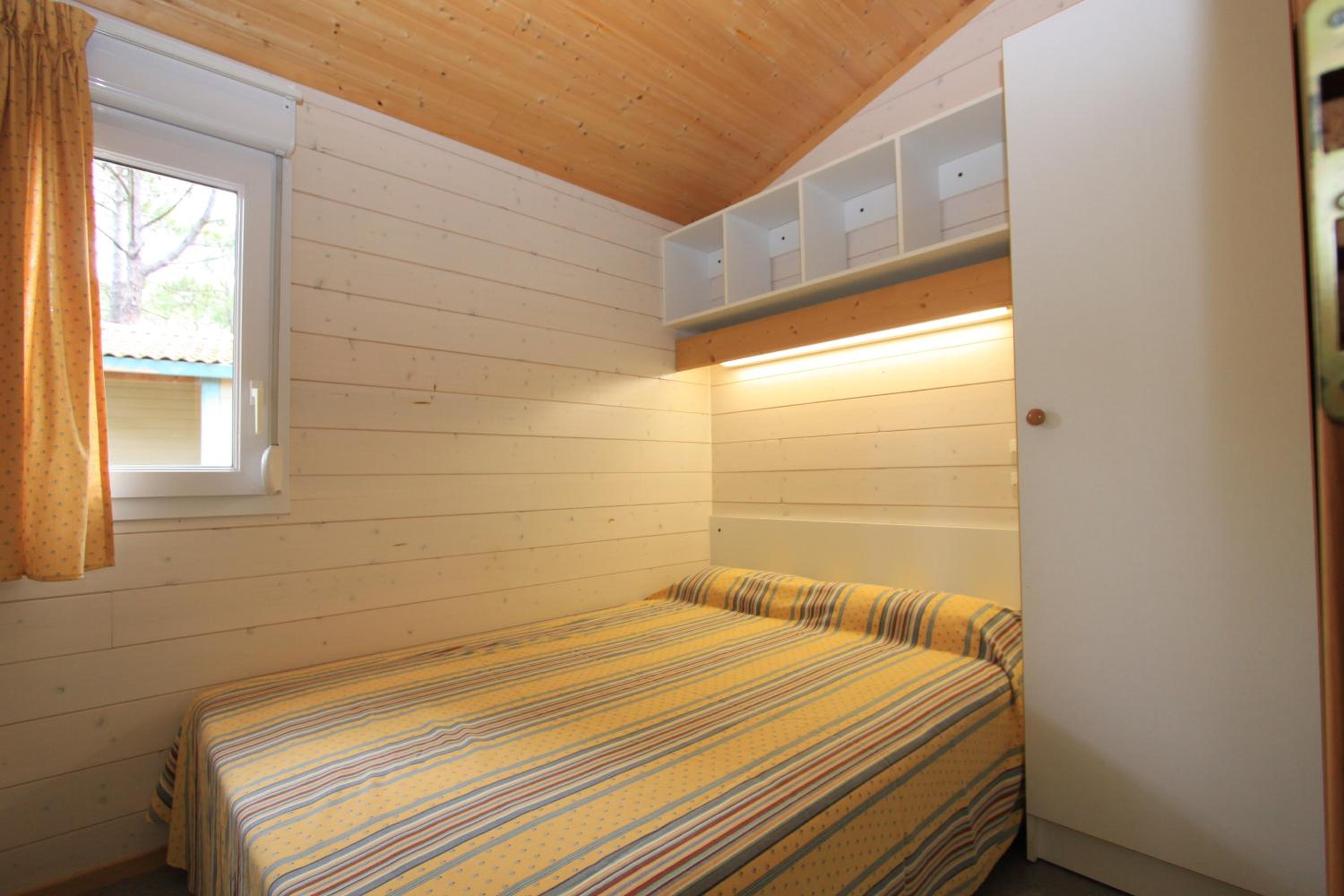 One-Bedroom Chalet (2 Adults) without air conditioning photo 3