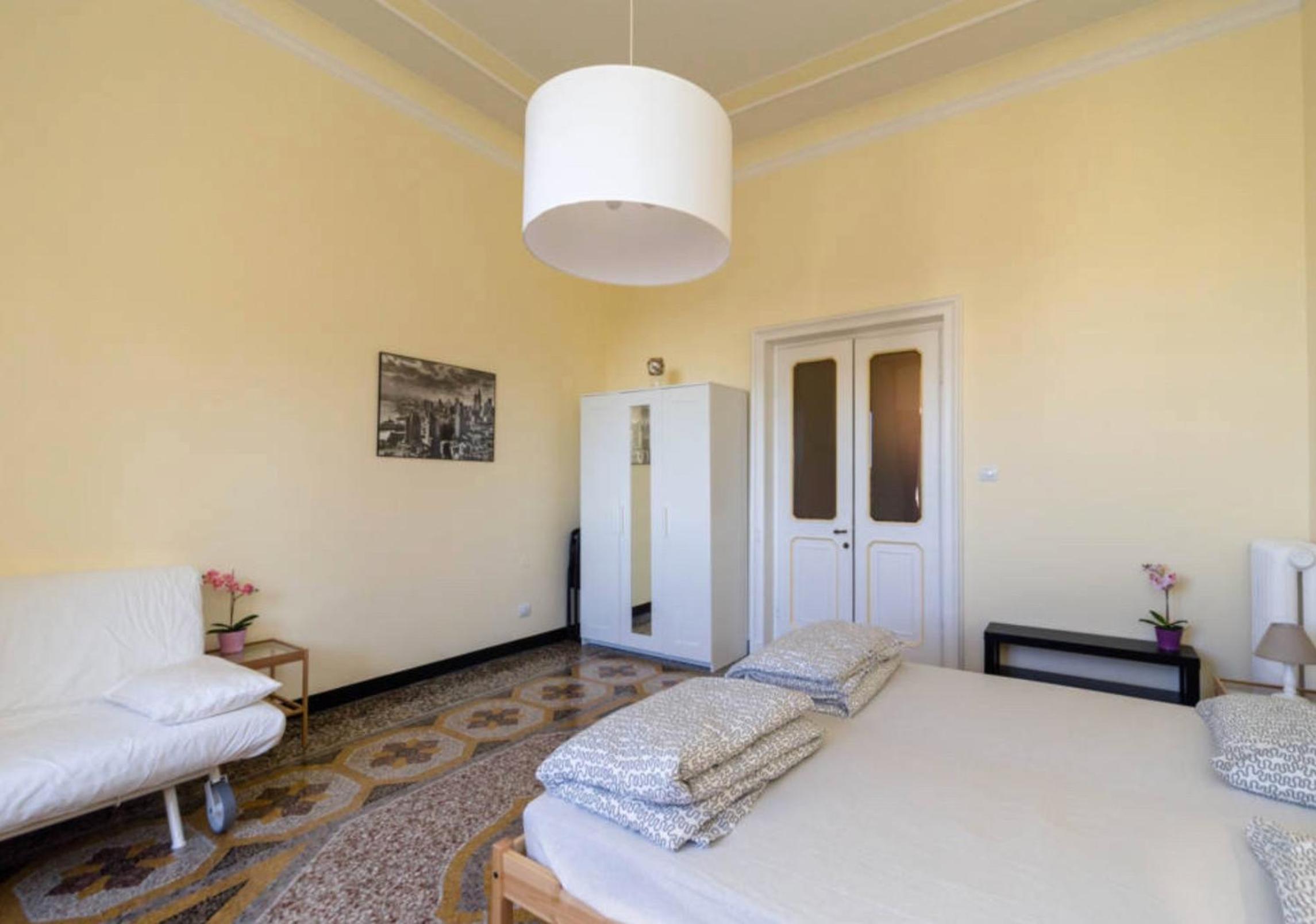 Apartment with Sea View - Photo 5