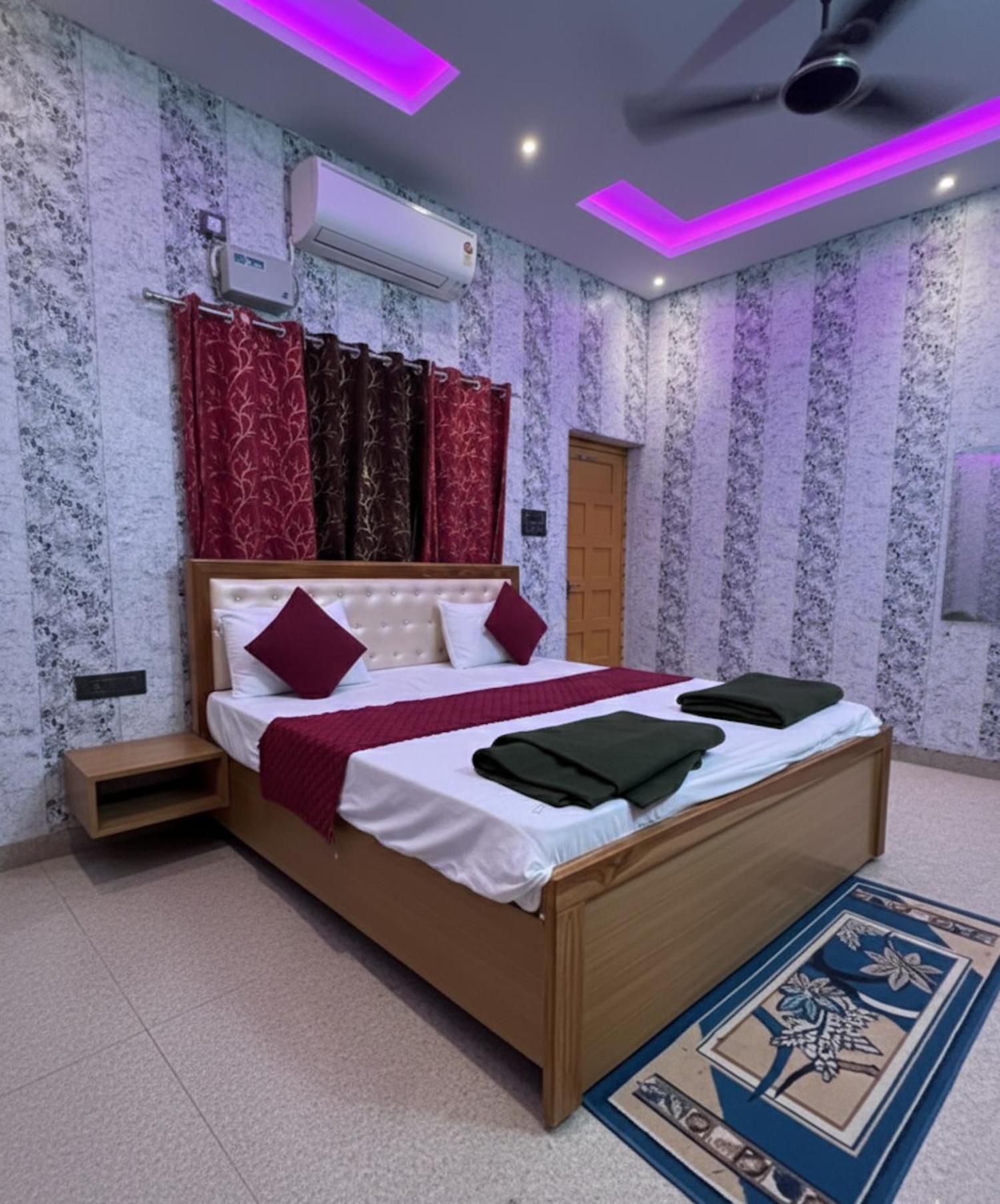 Deluxe Triple Room photo 2
