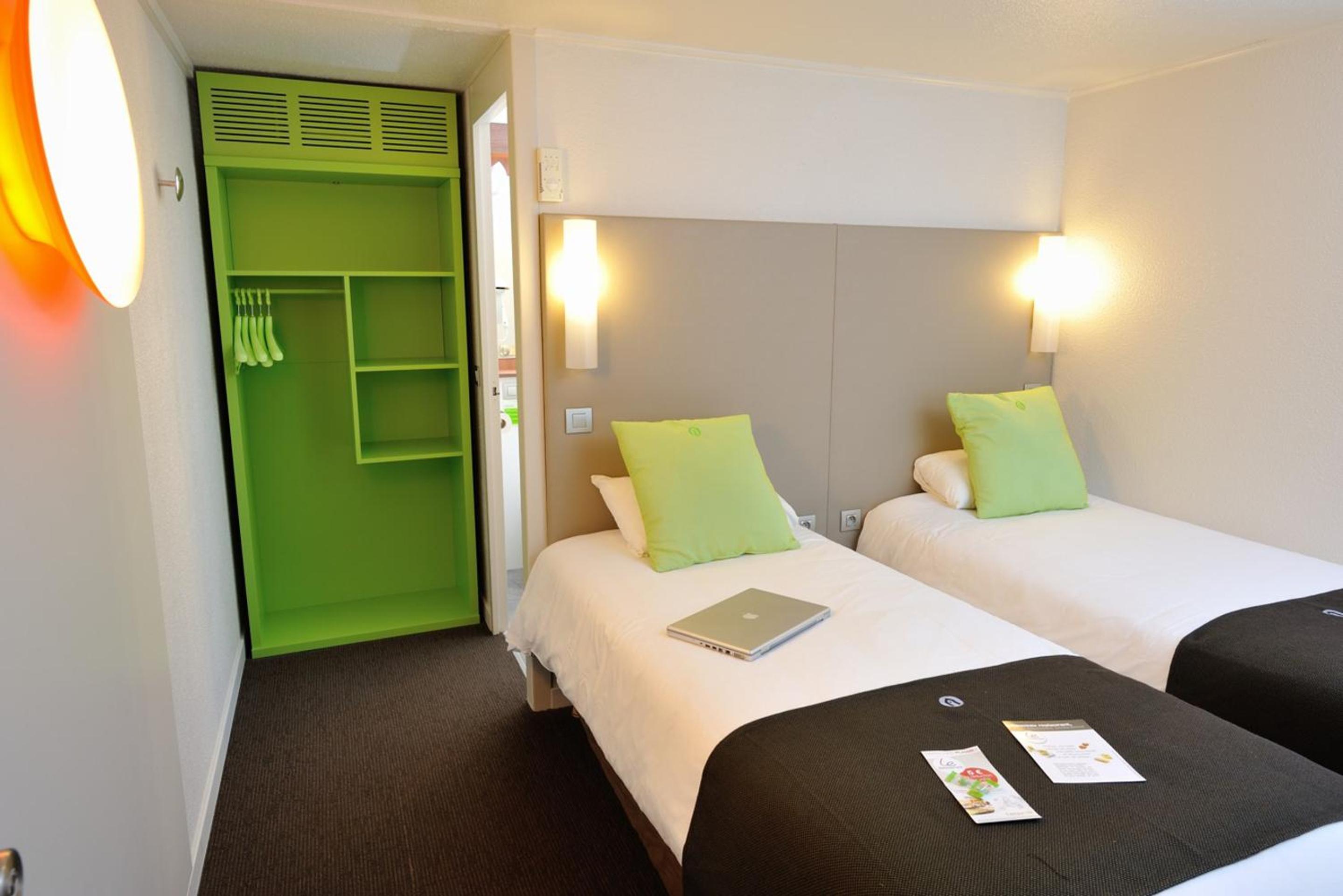 Twin Room - Photo 3