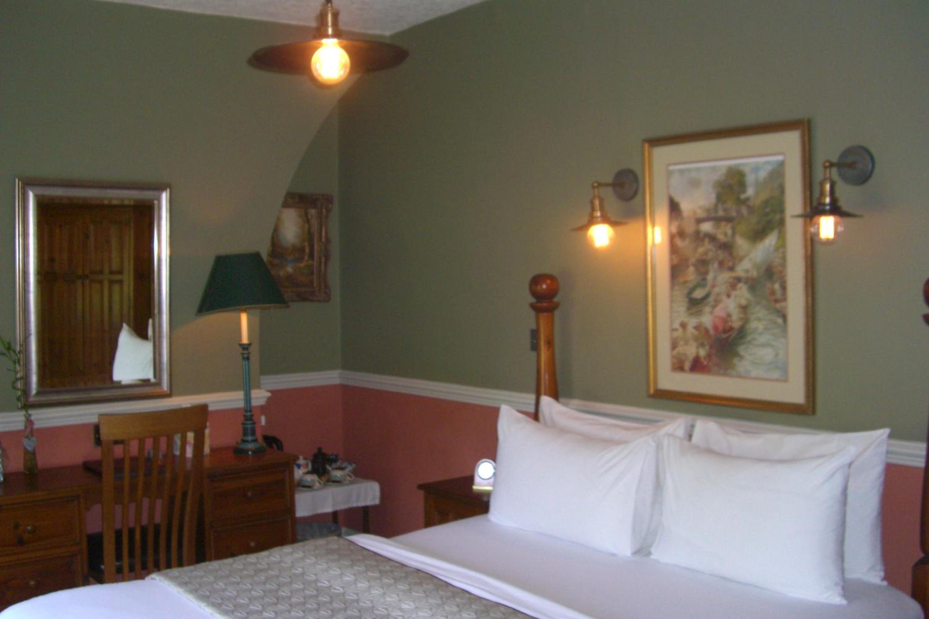 Double Room with External Private Bathroom - Photo 2