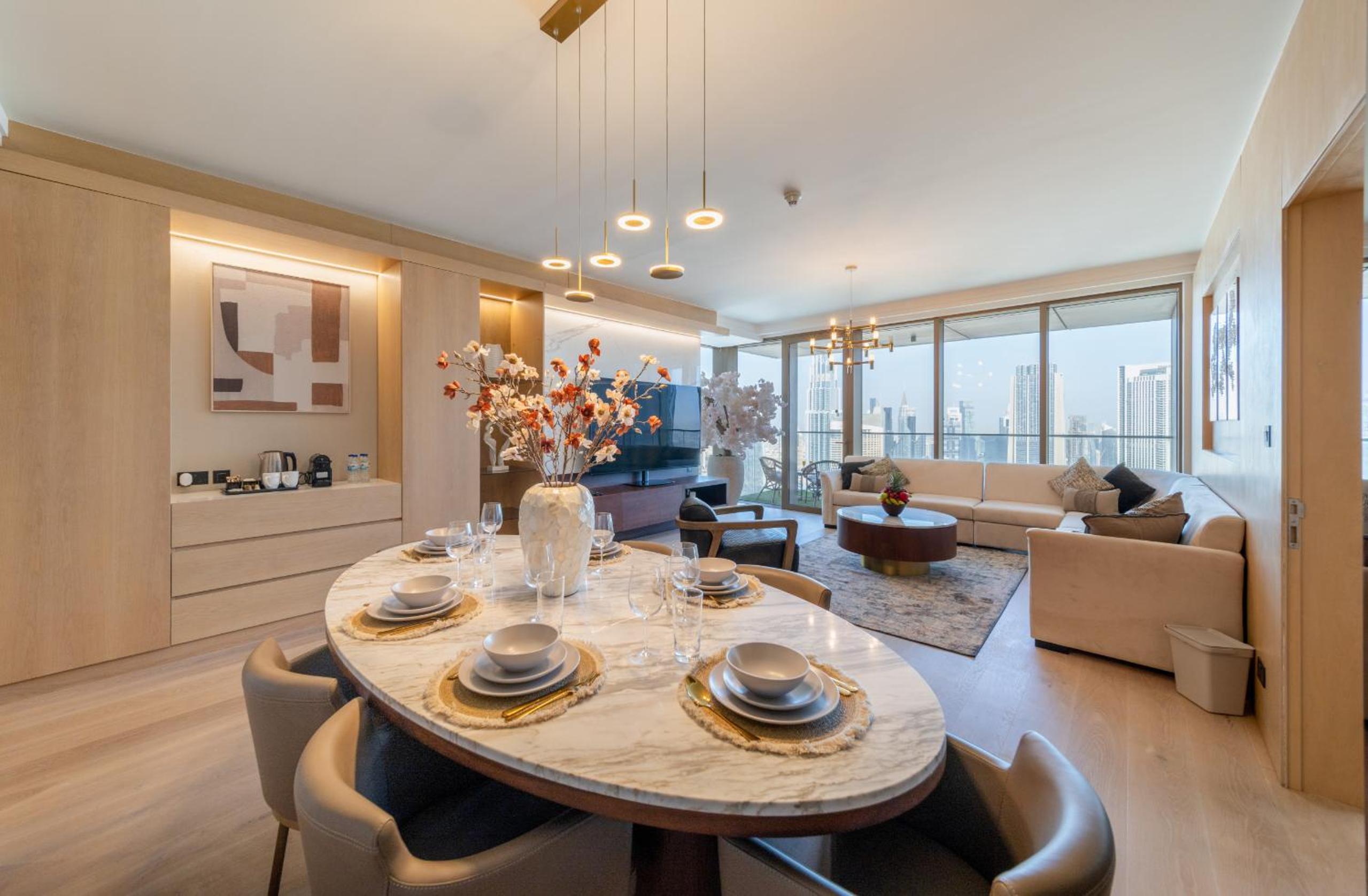 Three-Bedroom Apartment with City view photo 2