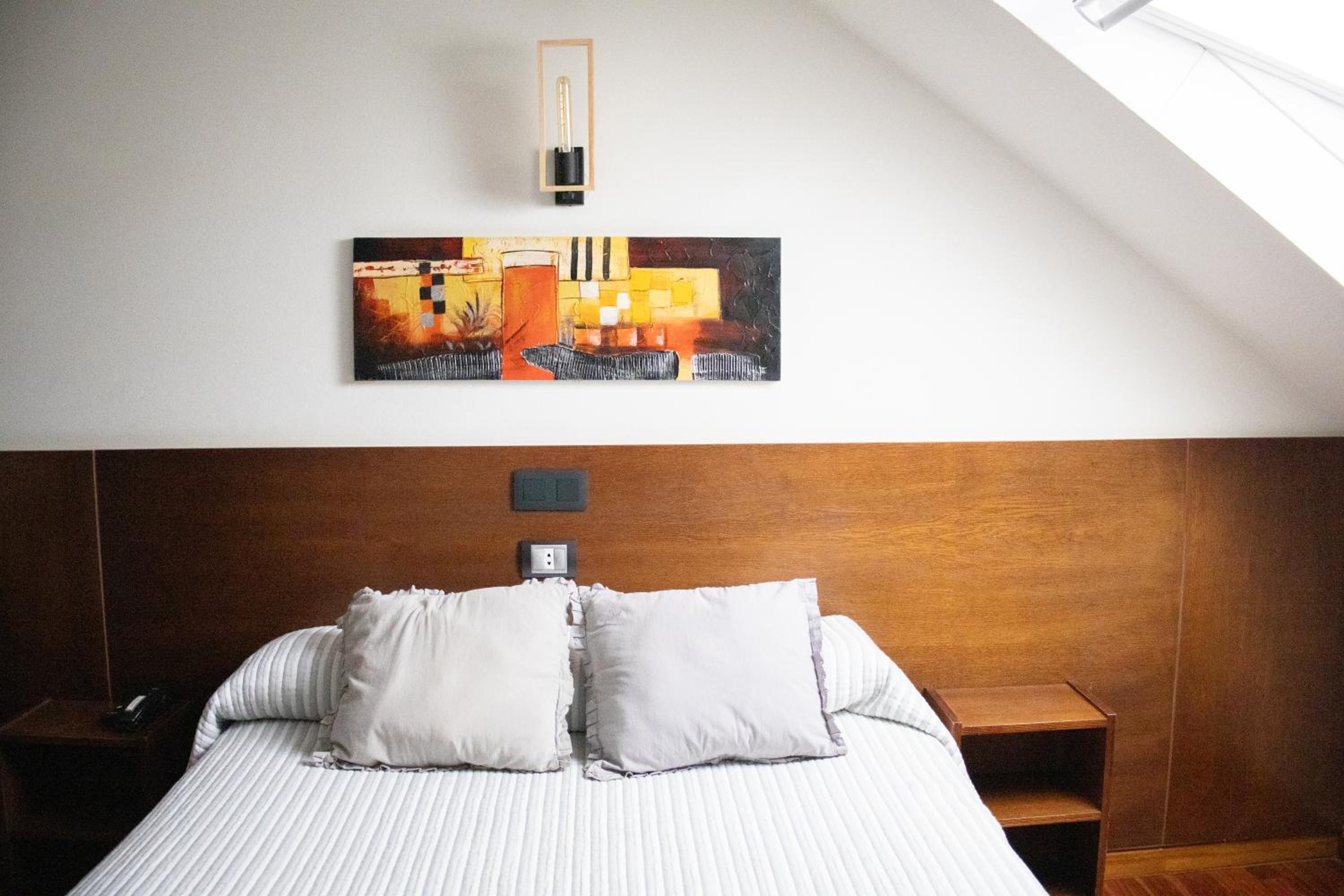 Single Room photo 3