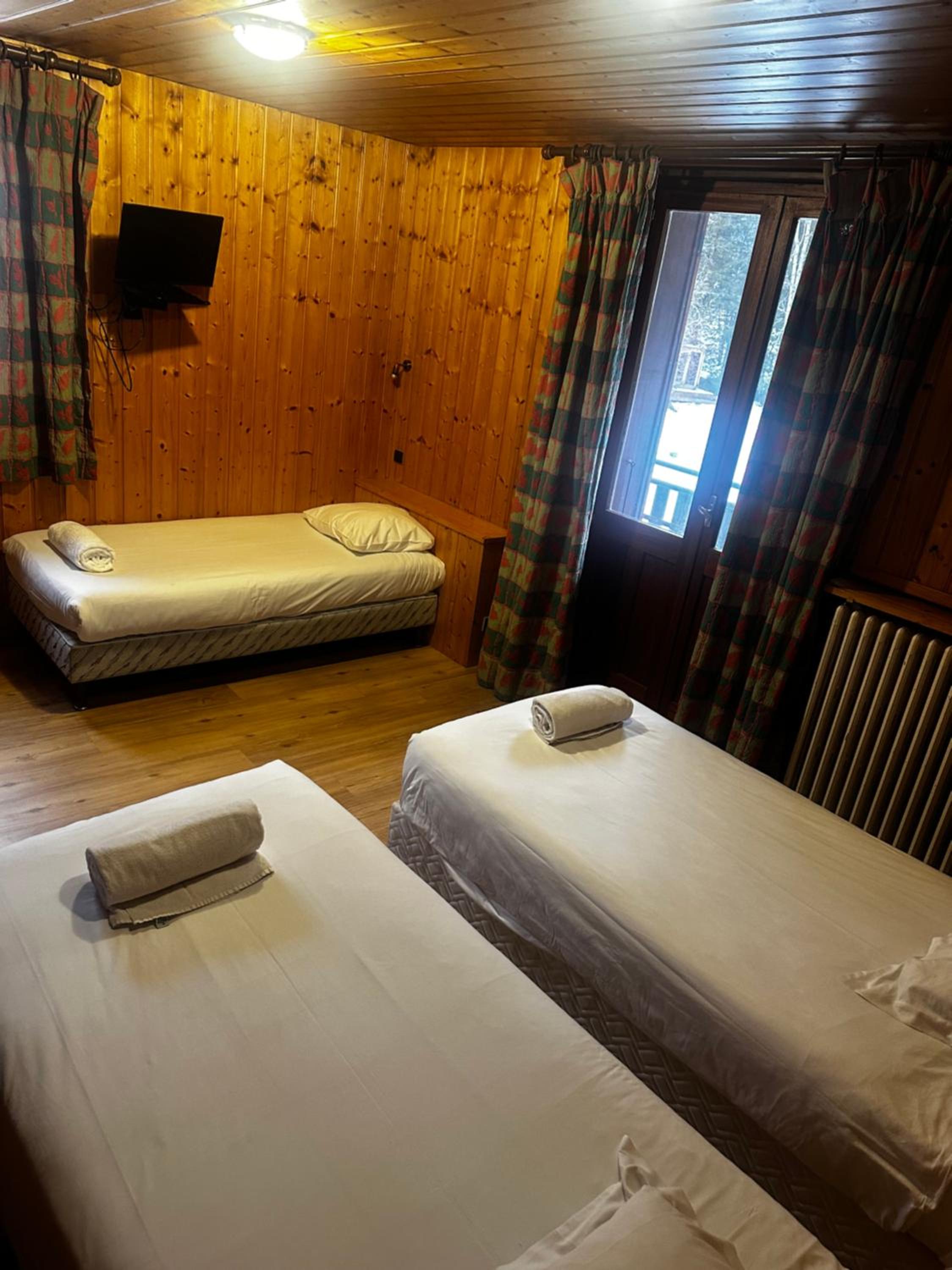 Superior Triple Room - Photo 4