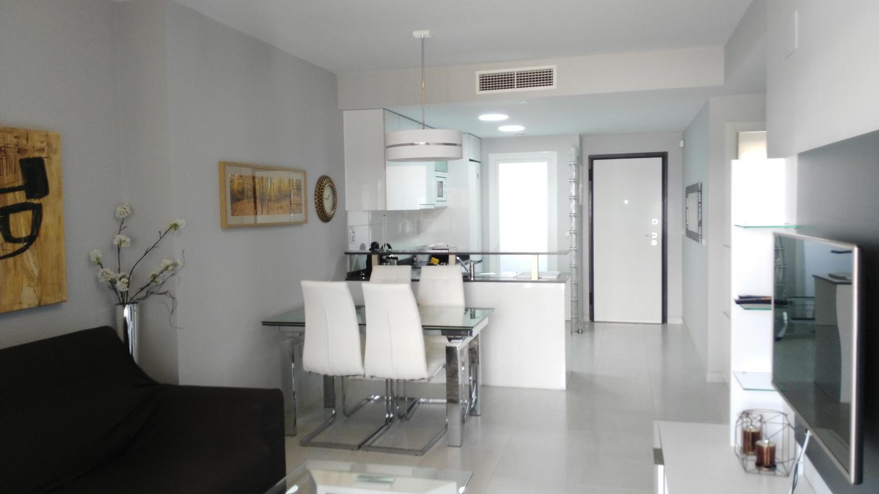 Apartamento con vista a la piscina