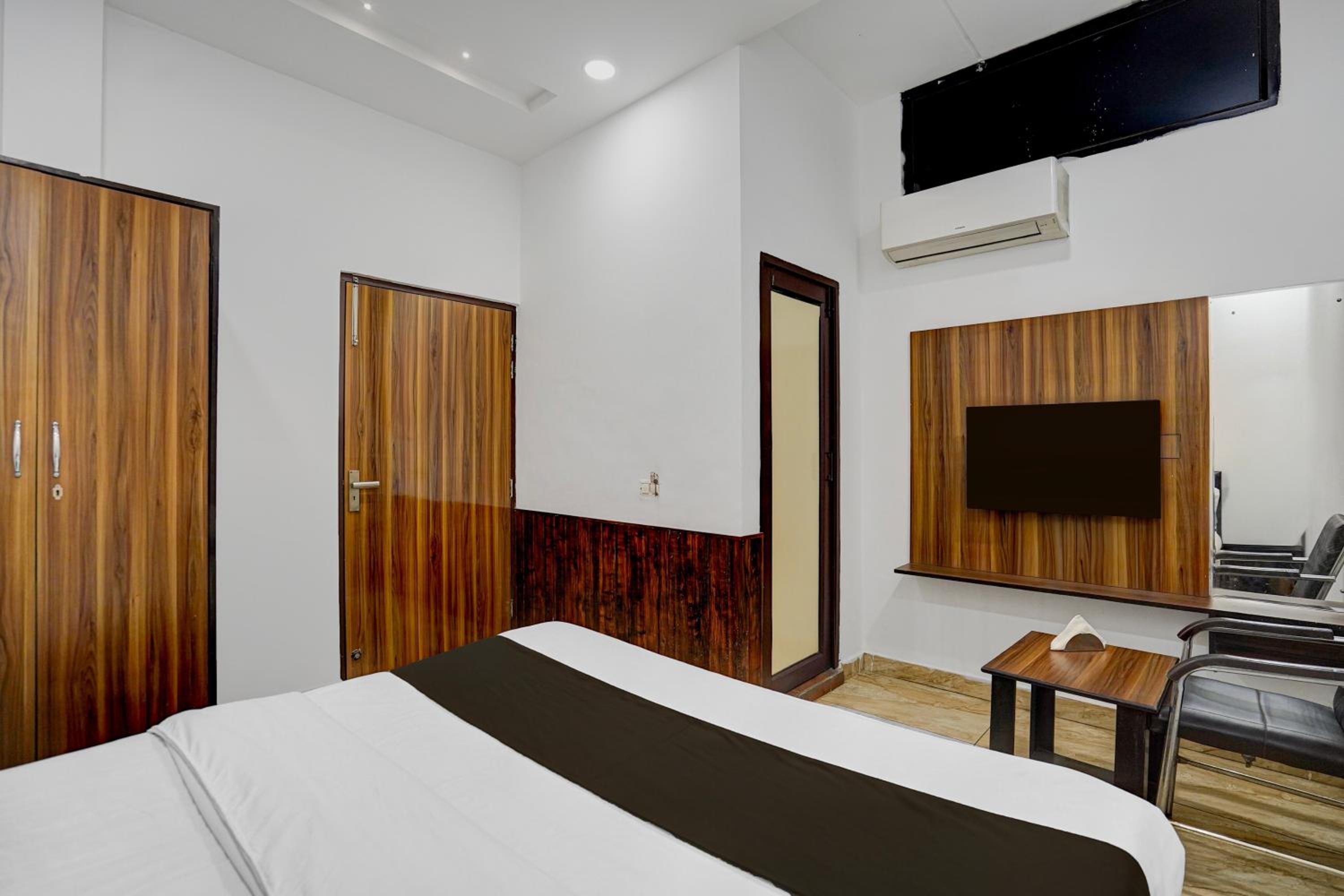 Small Double Room
